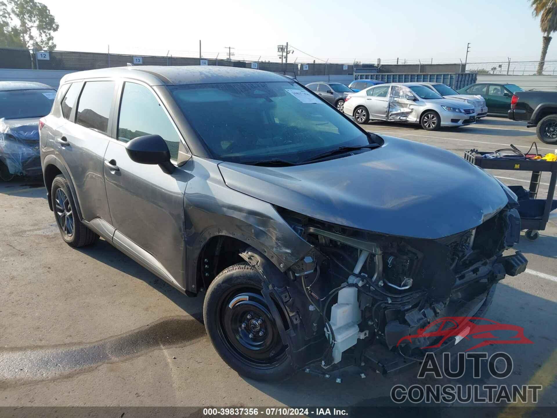 NISSAN ROGUE 2021 - 5N1AT3AAXMC826794