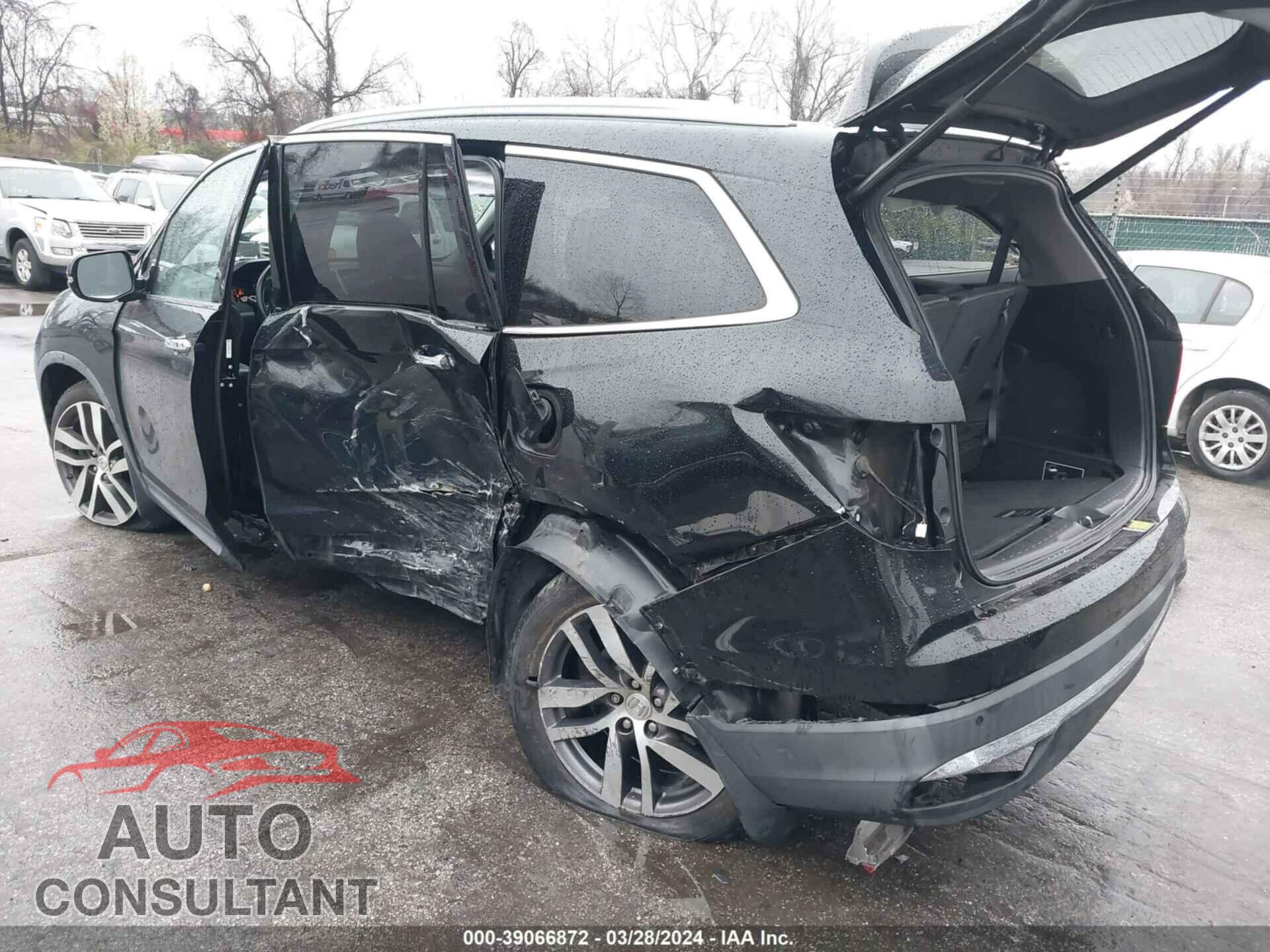 HONDA PILOT 2016 - 5FNYF6H96GB117861