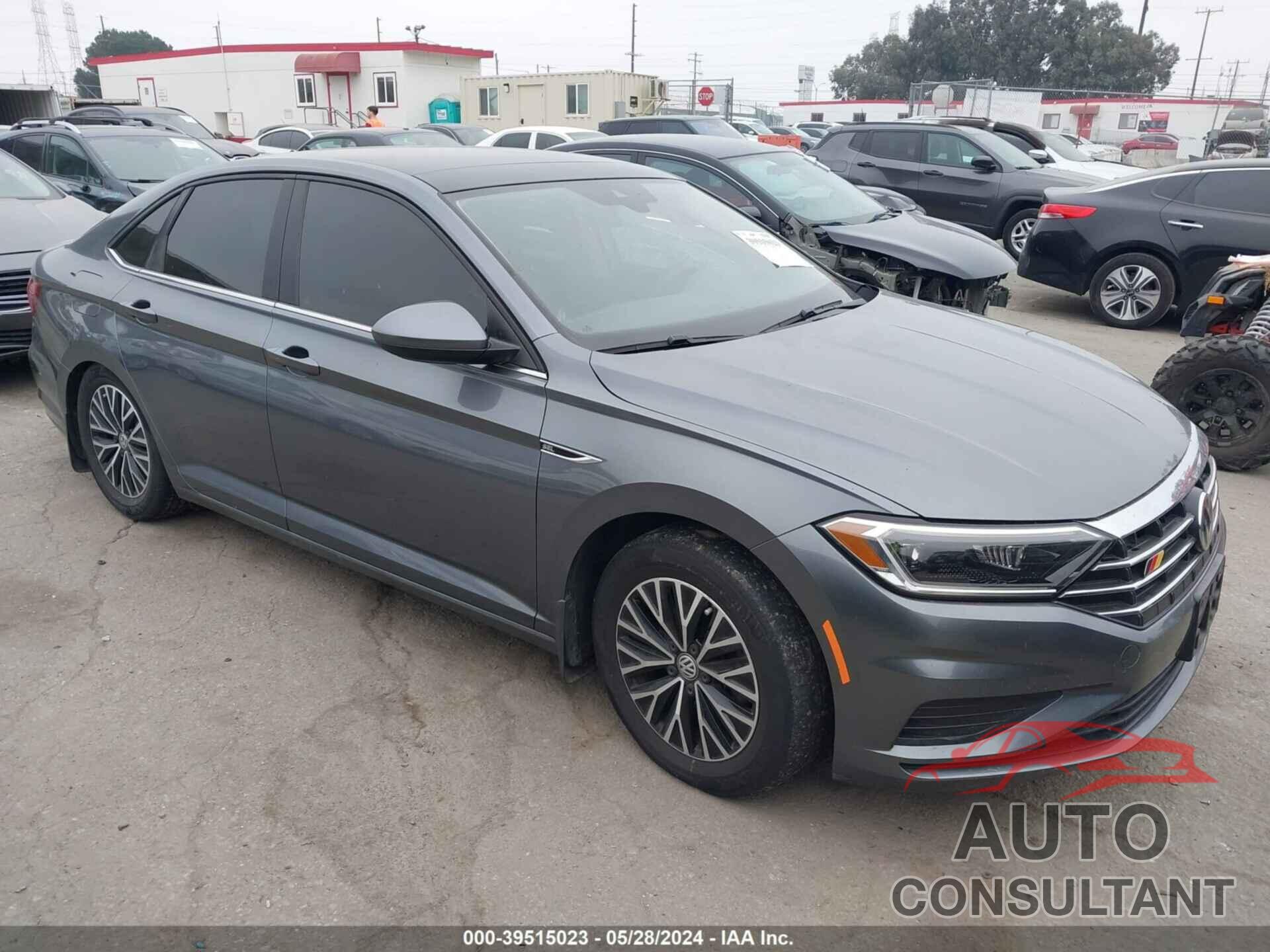 VOLKSWAGEN JETTA 2019 - 3VWE57BU7KM111982