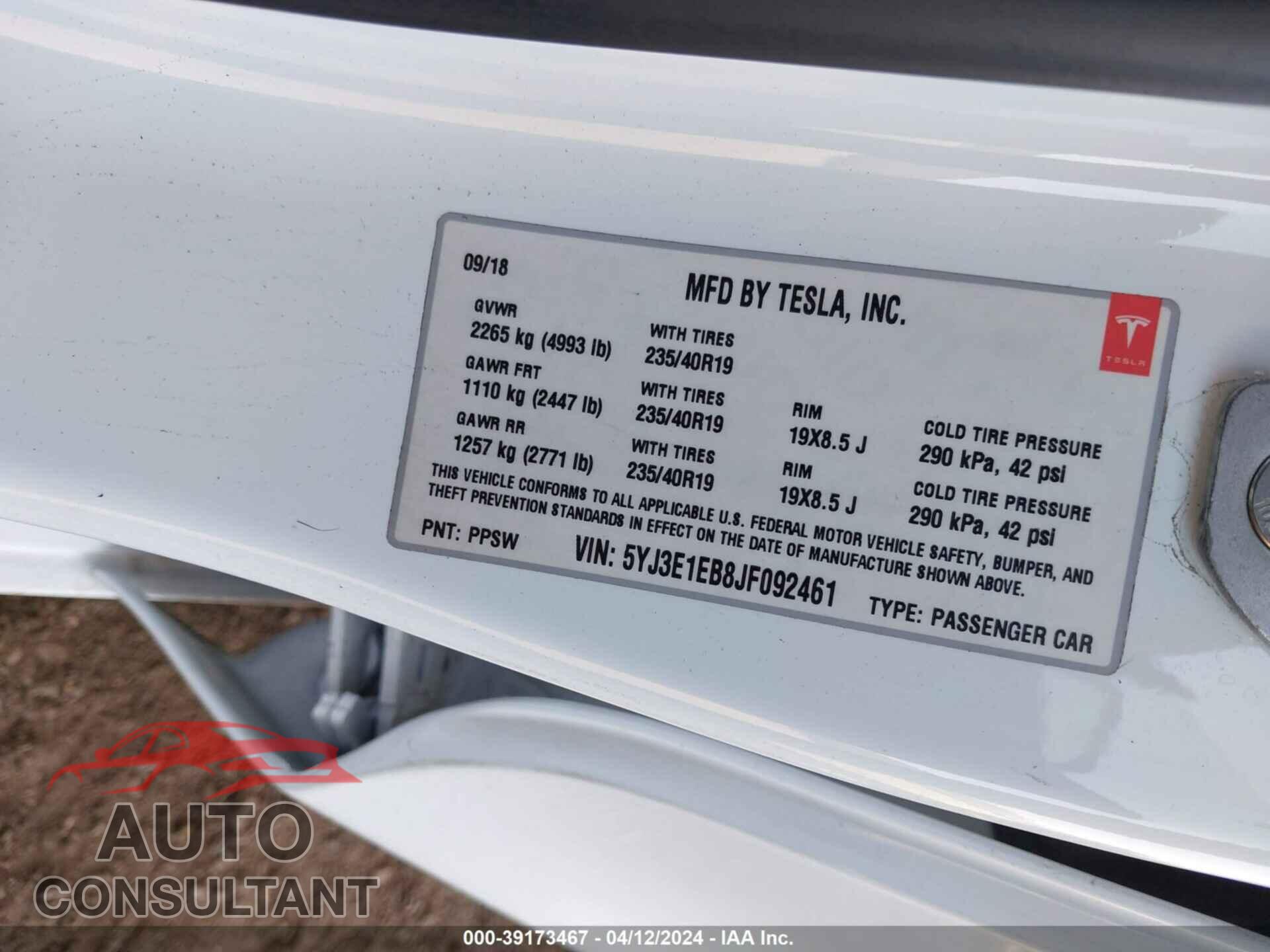 TESLA MODEL 3 2018 - 5YJ3E1EB8JF092461