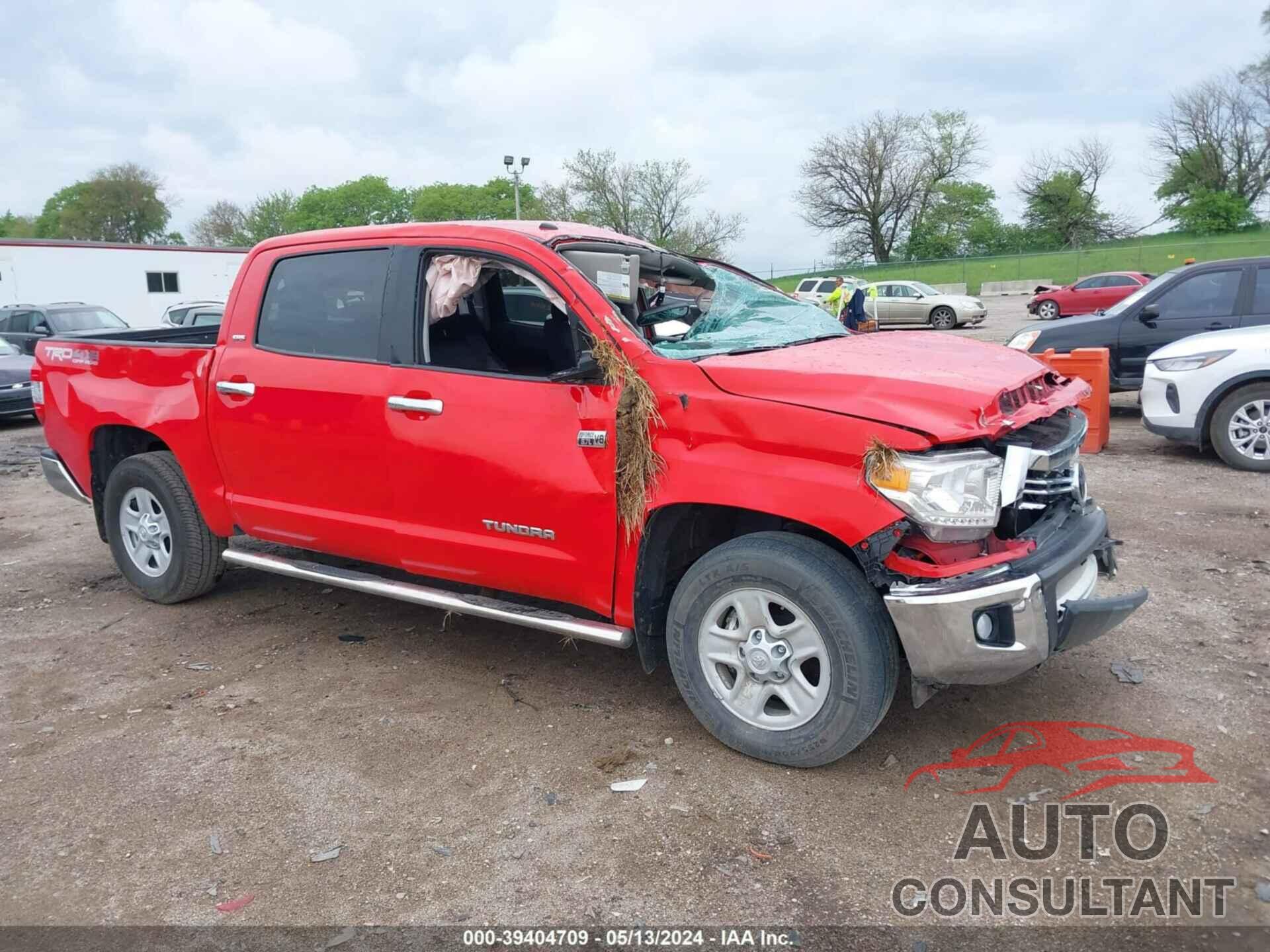 TOYOTA TUNDRA 2016 - 5TFDW5F18GX510756