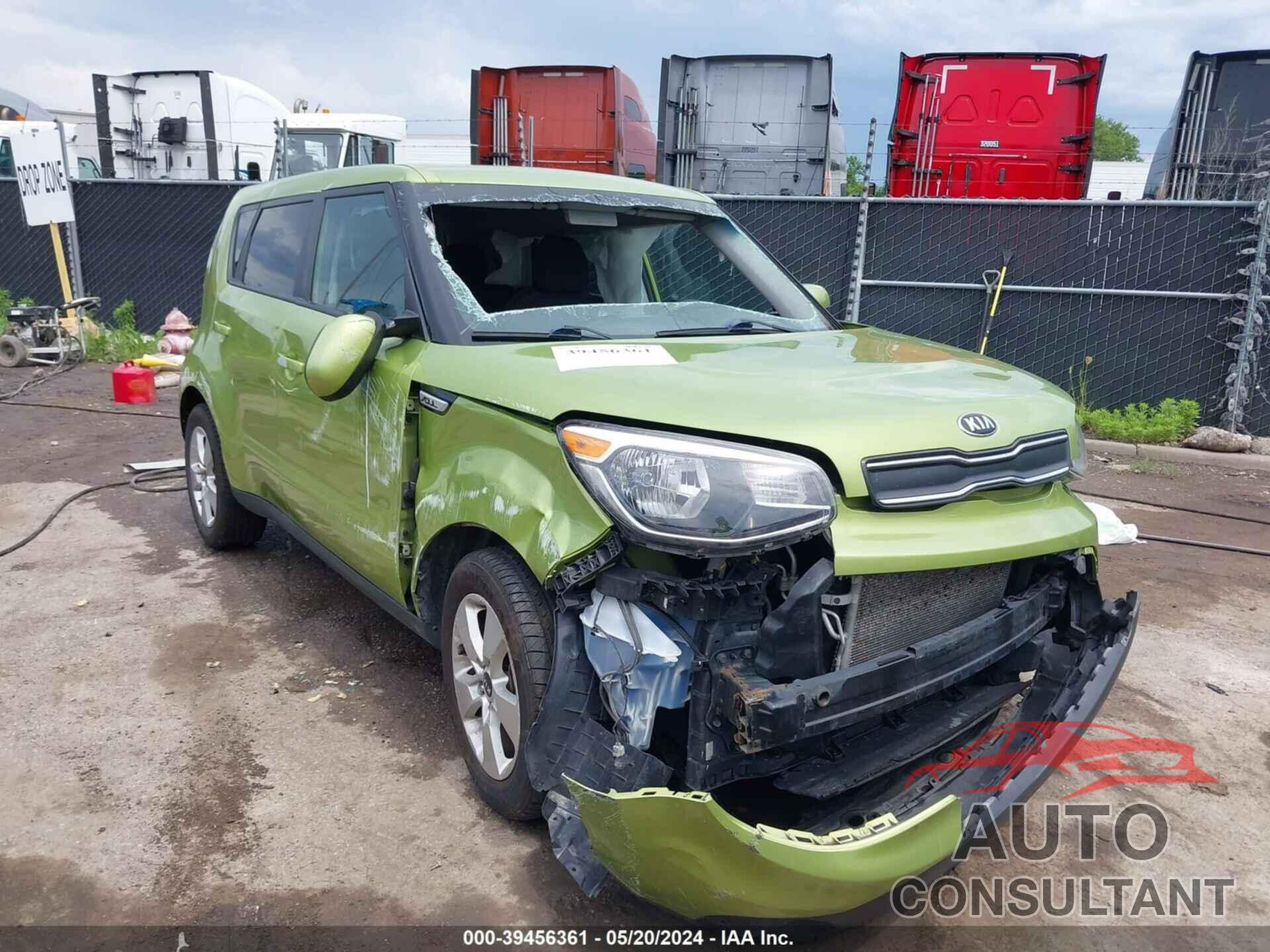 KIA SOUL 2018 - KNDJN2A29J7893912