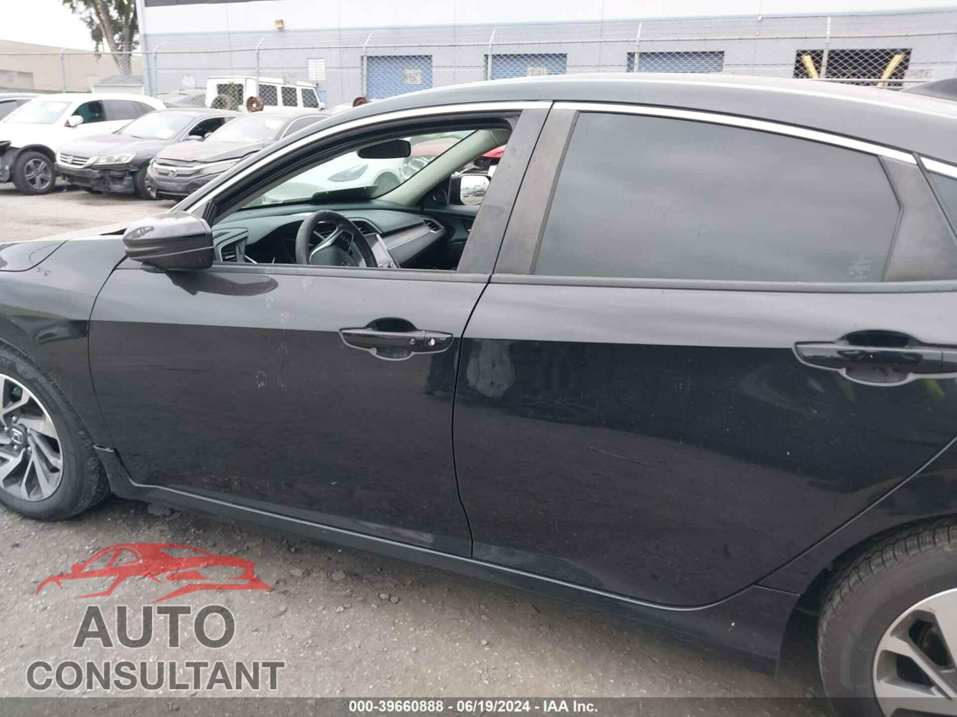 HONDA CIVIC 2017 - 19XFC2F77HE219459
