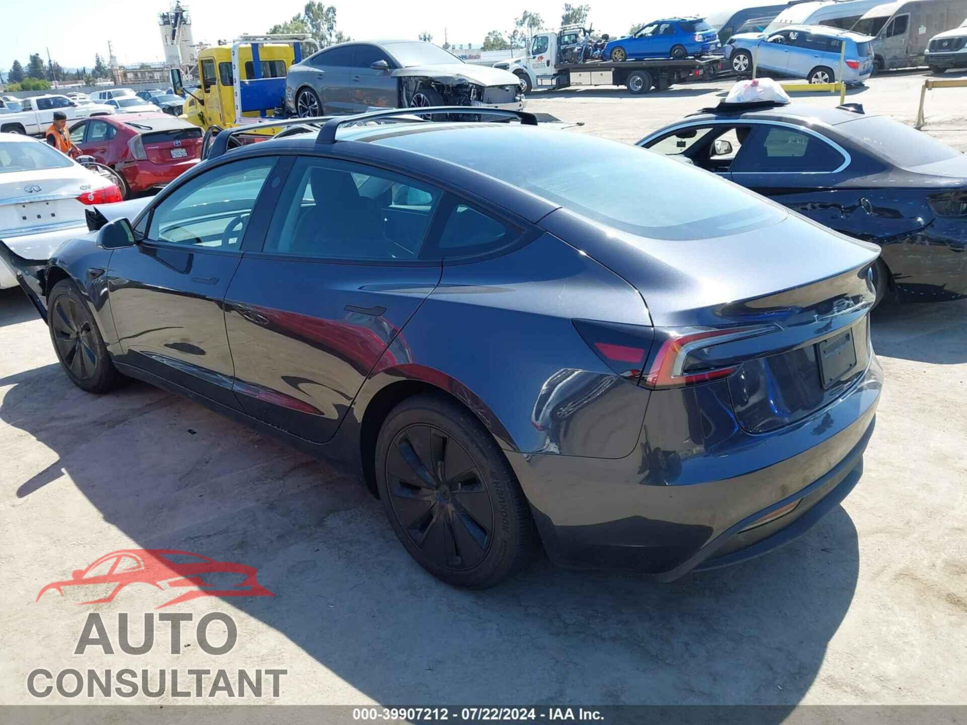 TESLA MODEL 3 2024 - 5YJ3E1EA2RF749483