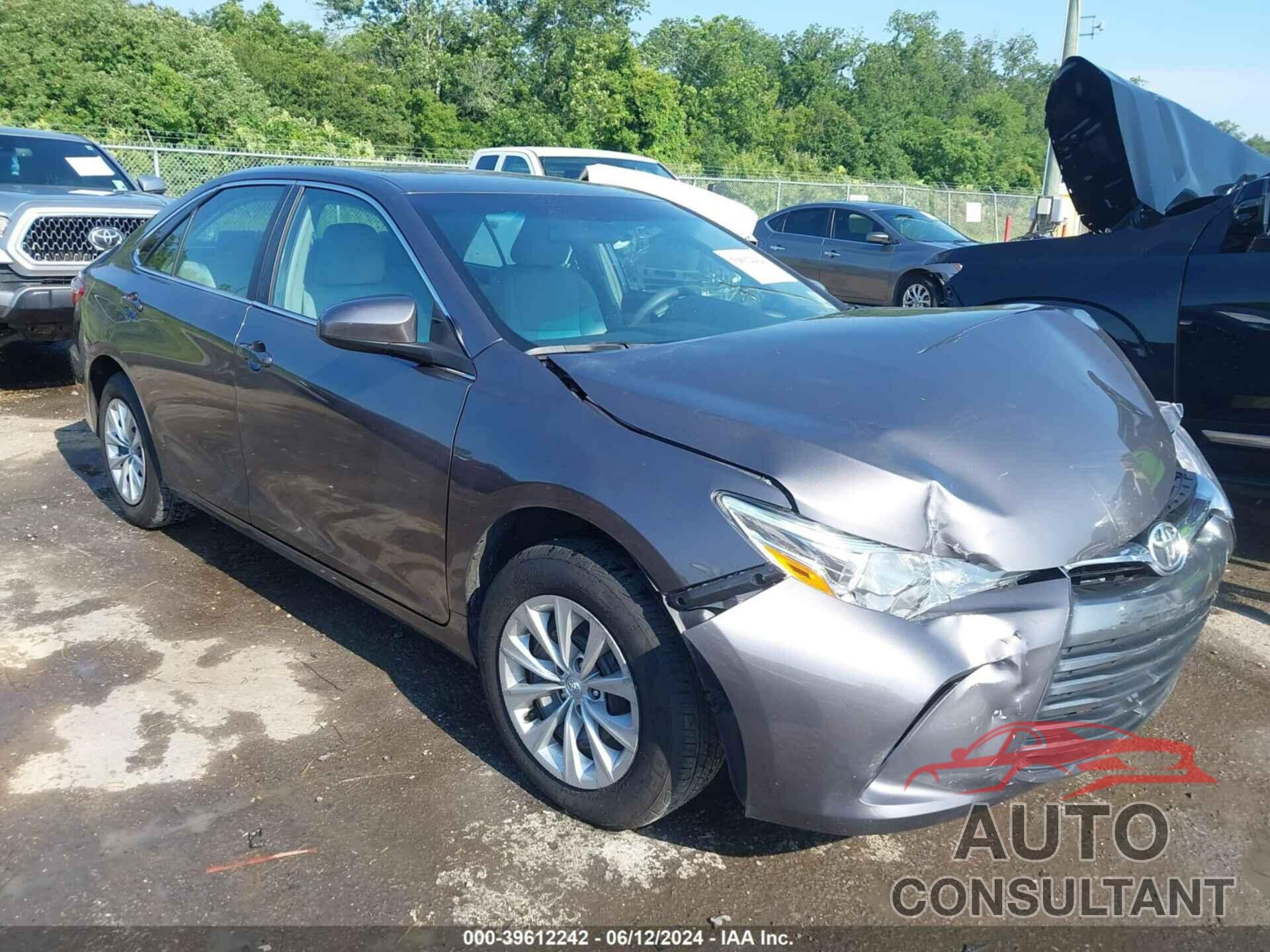 TOYOTA CAMRY 2016 - 4T4BF1FK8GR577112