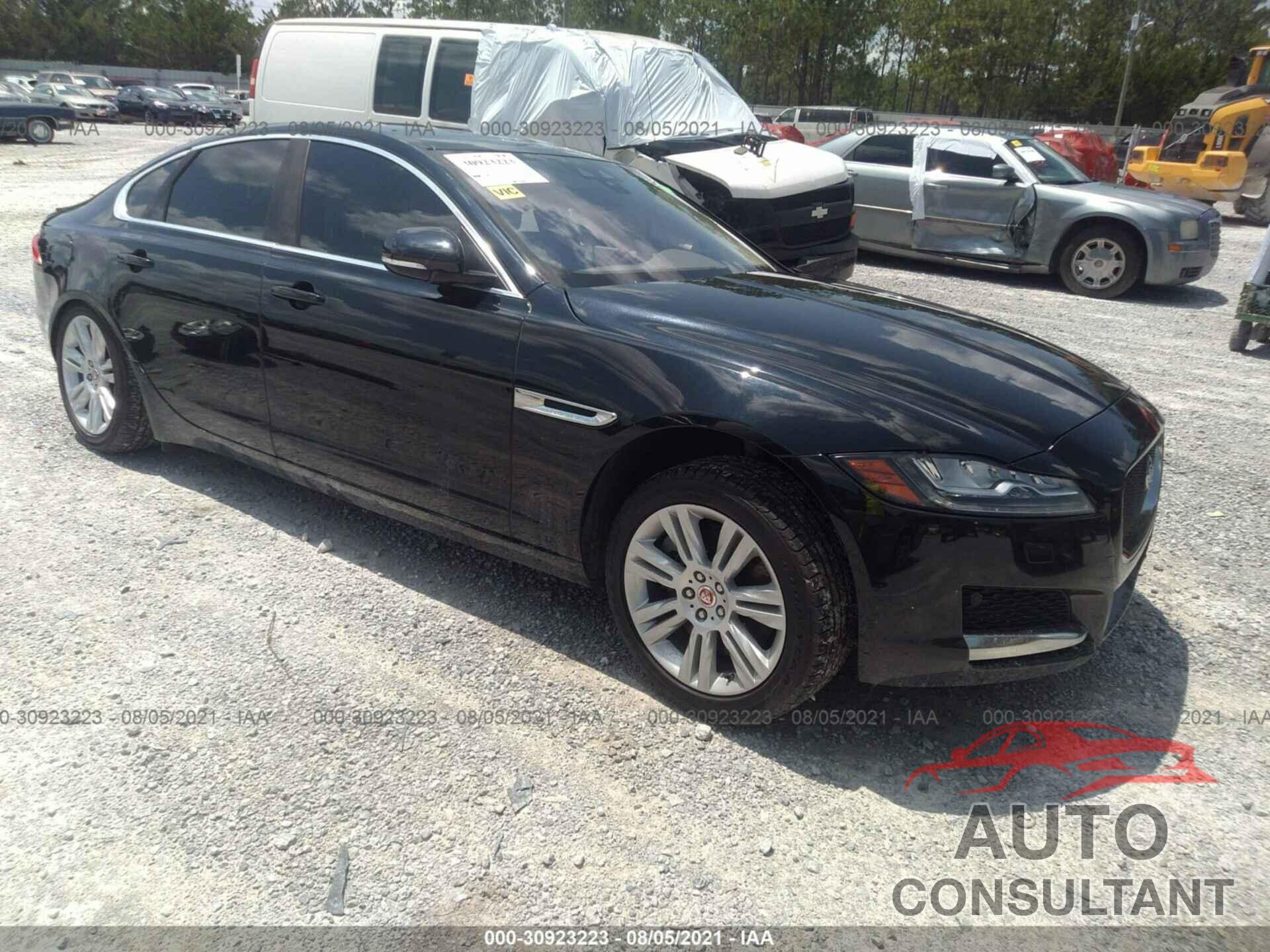 JAGUAR XF 2017 - SAJBD4BV8HCY37670