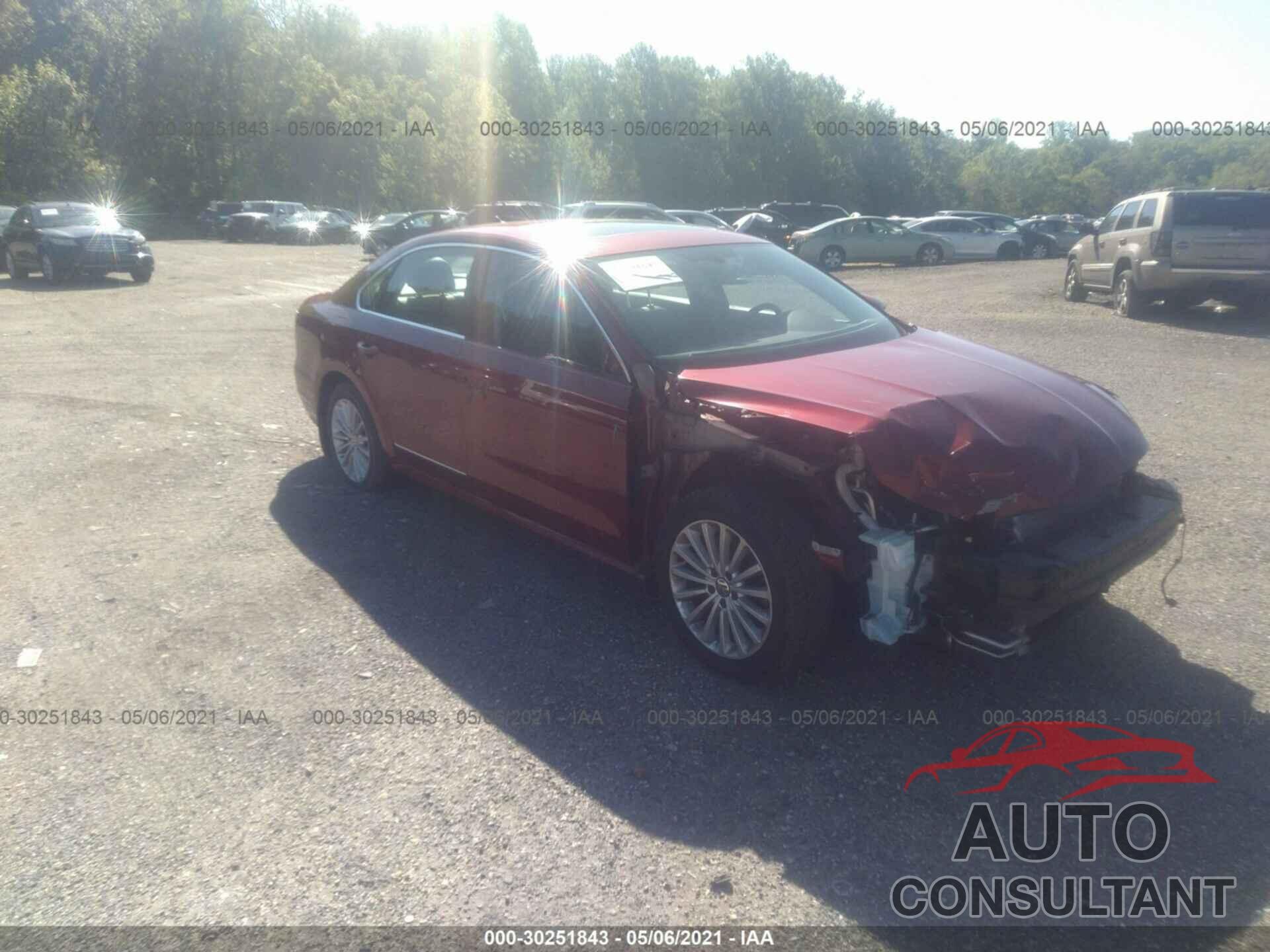 VOLKSWAGEN PASSAT 2016 - 1VWBT7A3XGC061766