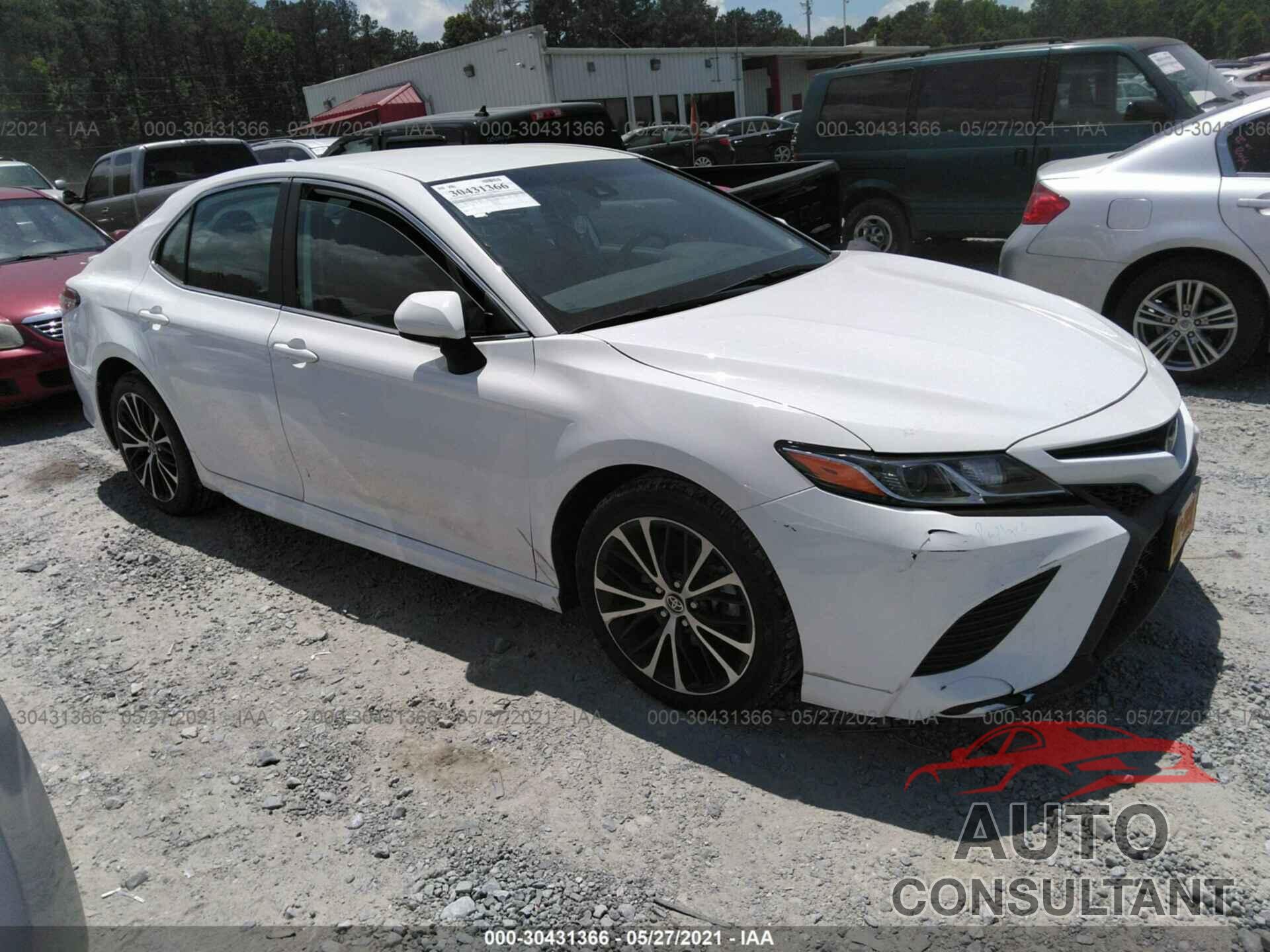 TOYOTA CAMRY 2020 - 4T1G11AK4LU359006