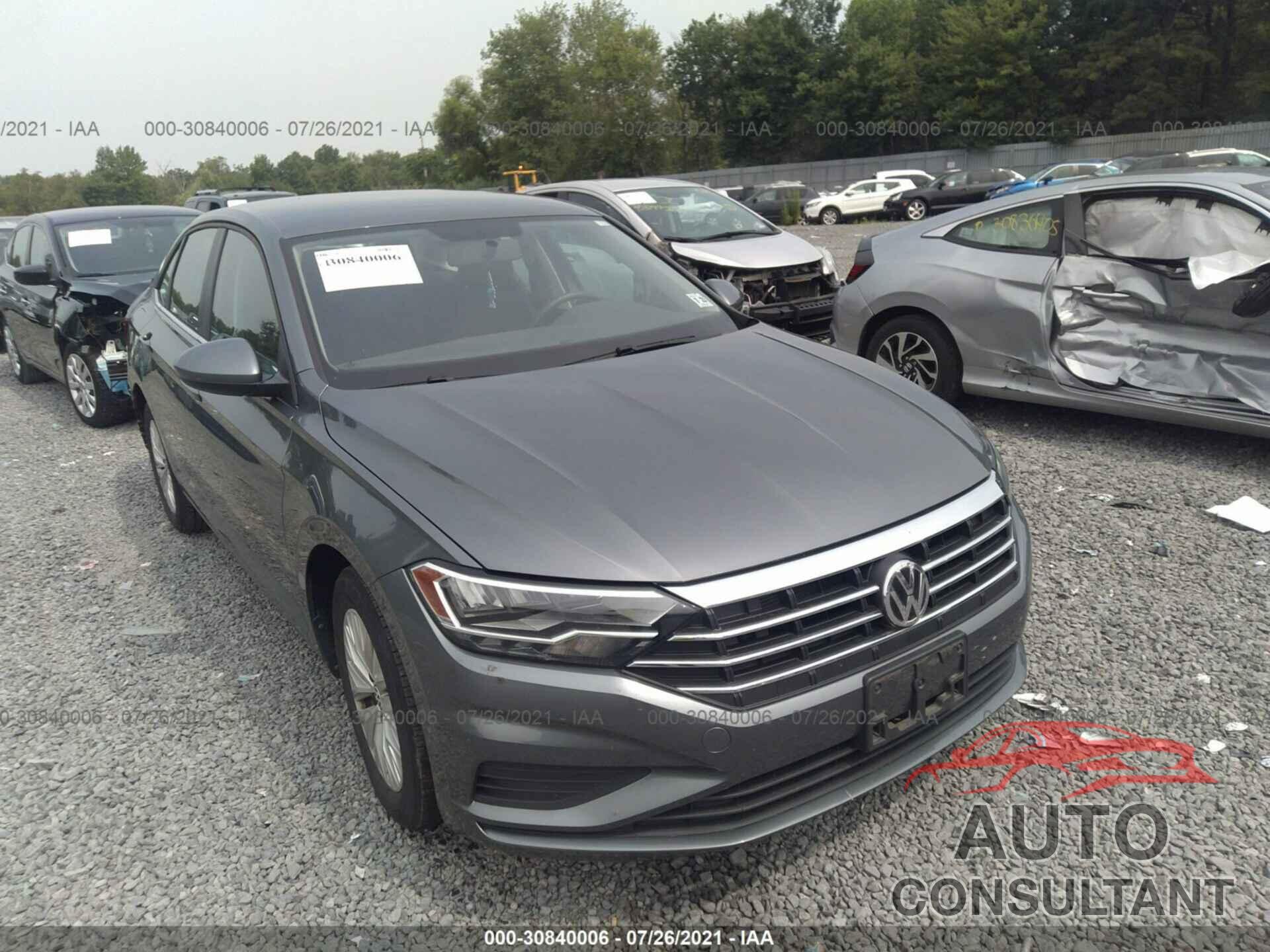 VOLKSWAGEN JETTA 2019 - 3VWC57BU4KM011992