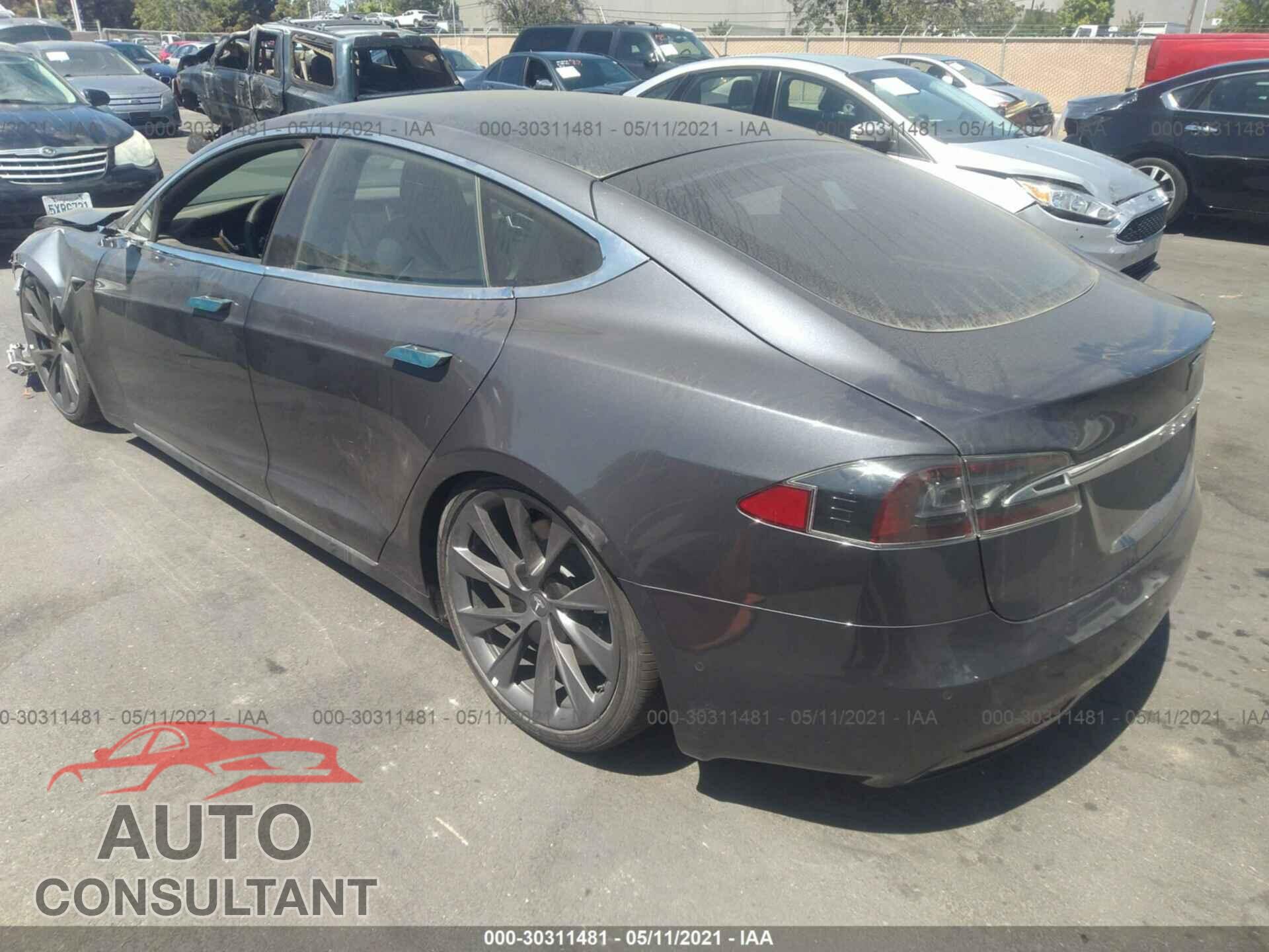 TESLA MODEL S 2021 - 5YJSA7E21MF421953