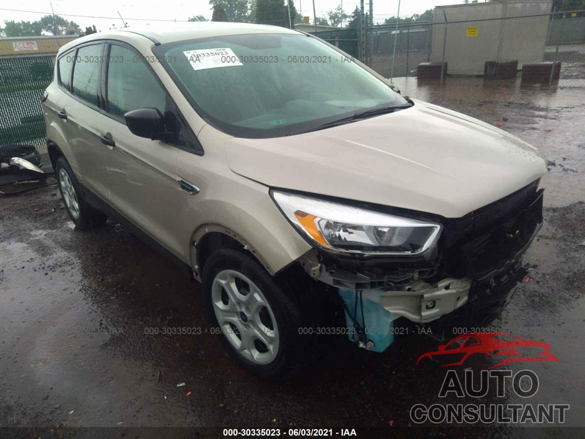 FORD ESCAPE 2017 - 1FMCU0F76HUC63051
