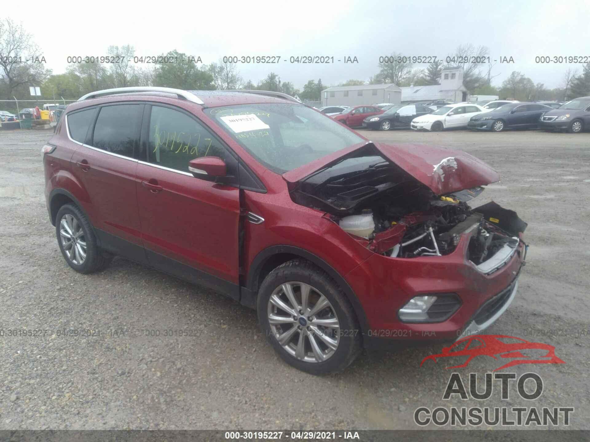 FORD ESCAPE 2018 - 1FMCU9J97JUB60207