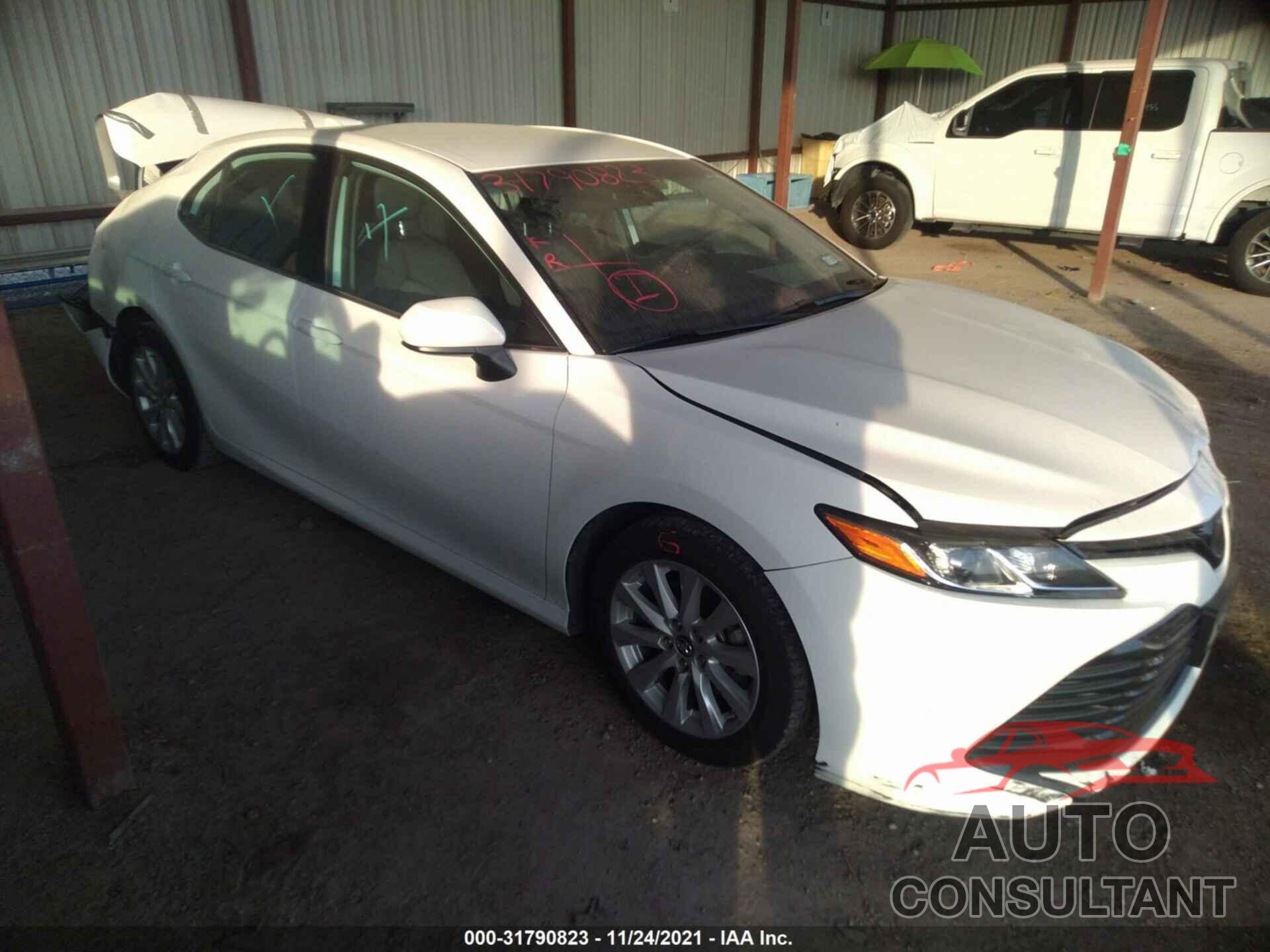 TOYOTA CAMRY 2019 - 4T1B11HK7KU206702