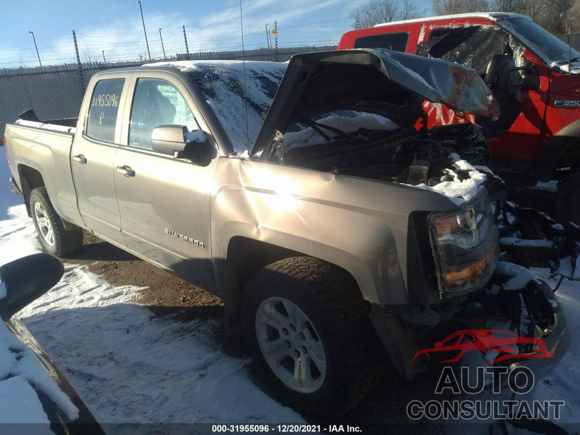 CHEVROLET SILVERADO 1500 2017 - 1GCVKREC1HZ145904