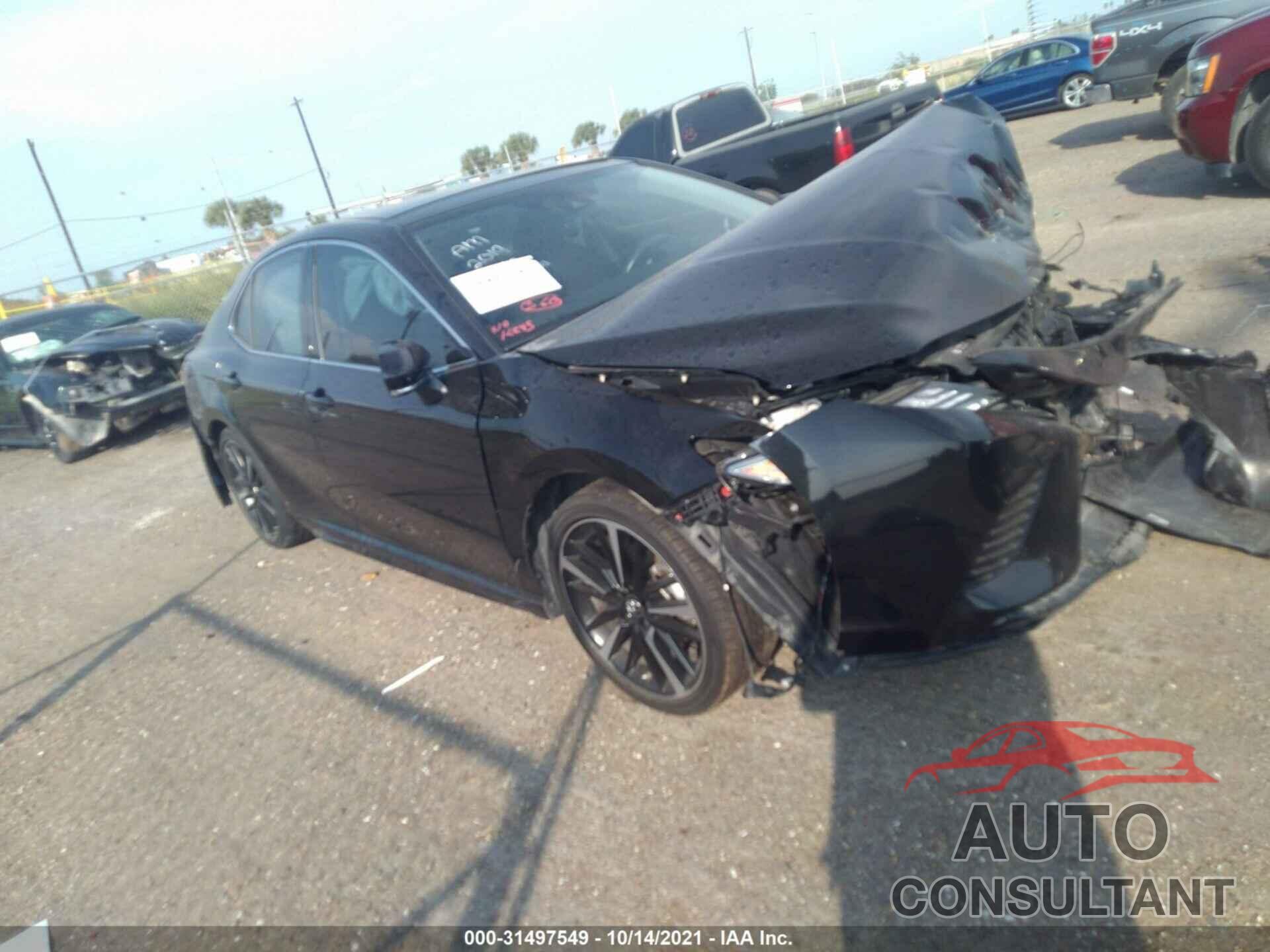 TOYOTA CAMRY 2019 - 4T1B61HK3KU811463