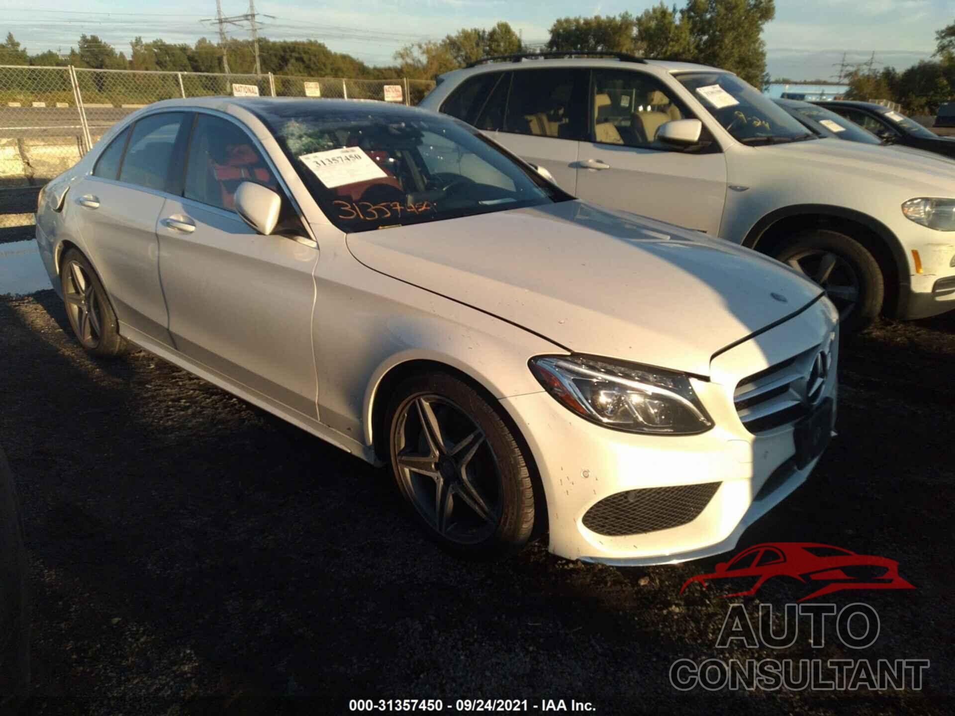 MERCEDES-BENZ C-CLASS 2016 - 55SWF4KBXGU142803