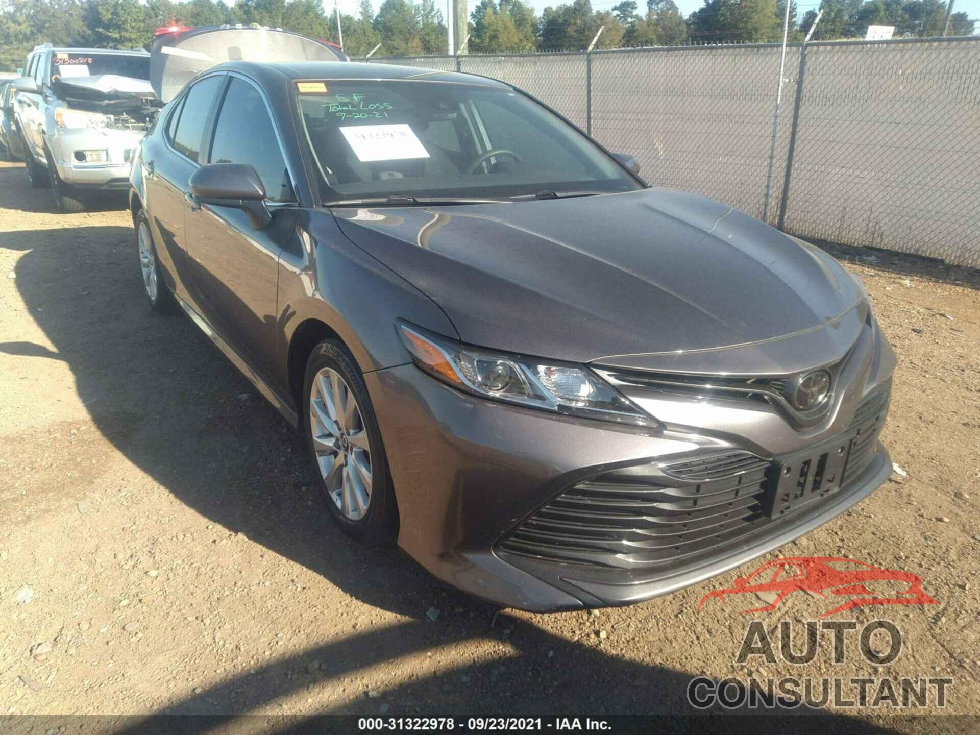 TOYOTA CAMRY 2019 - 4T1B11HK7KU772990