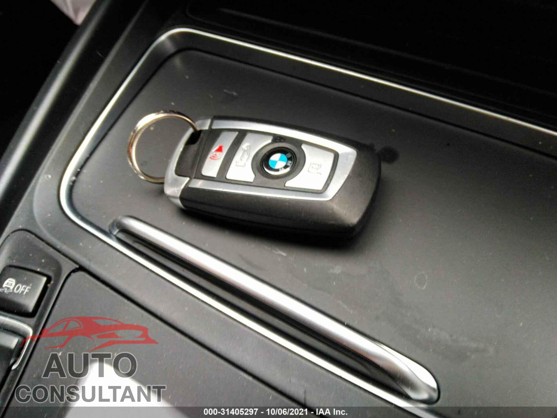 BMW 3 SERIES 2017 - WBA8A9C37HK864146
