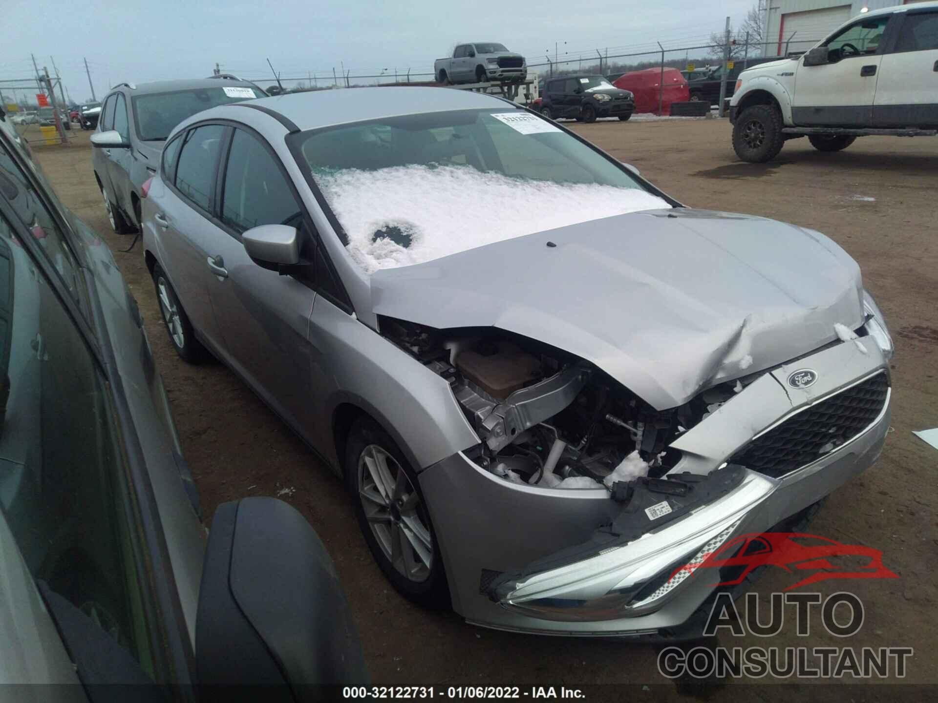 FORD FOCUS 2018 - 1FADP3K24JL310820