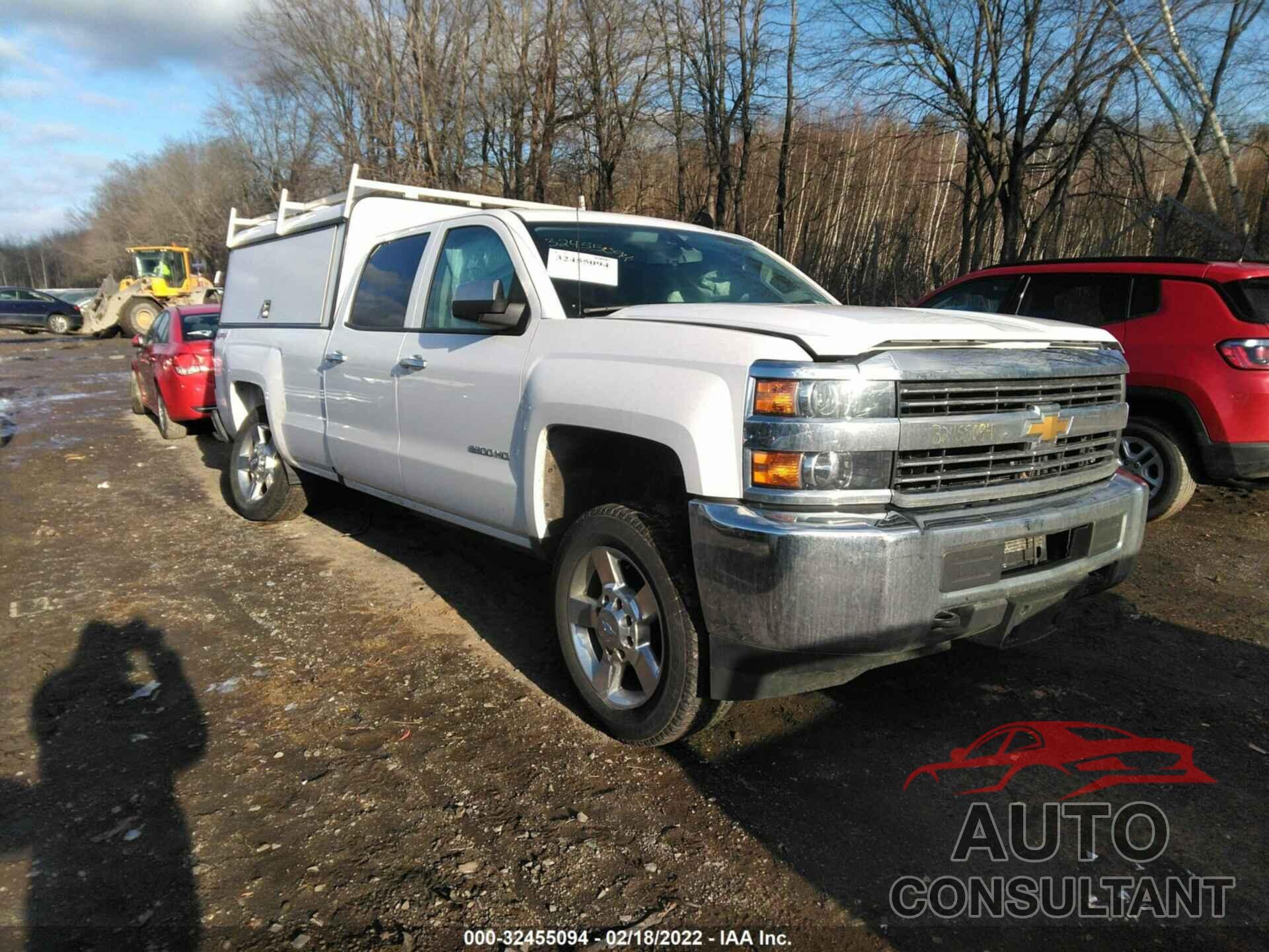 CHEVROLET SILVERADO 2500HD 2018 - 1GC1KUEG1JF187632