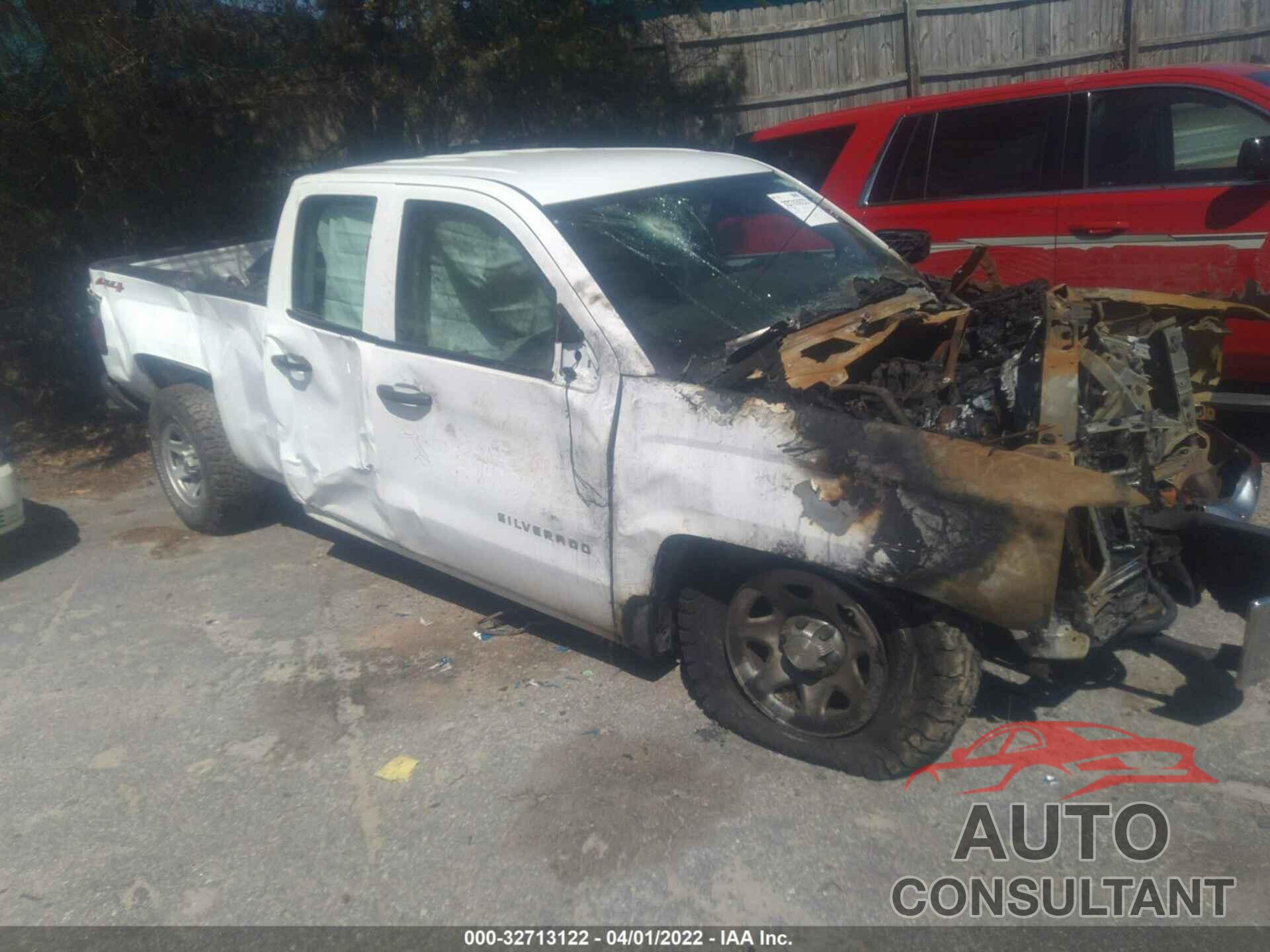 CHEVROLET SILVERADO 1500 2018 - 1GCVKNEC6JZ314717
