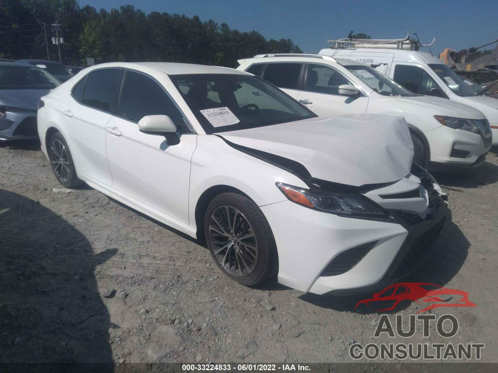 TOYOTA CAMRY 2018 - JTNB11HK8J3071315
