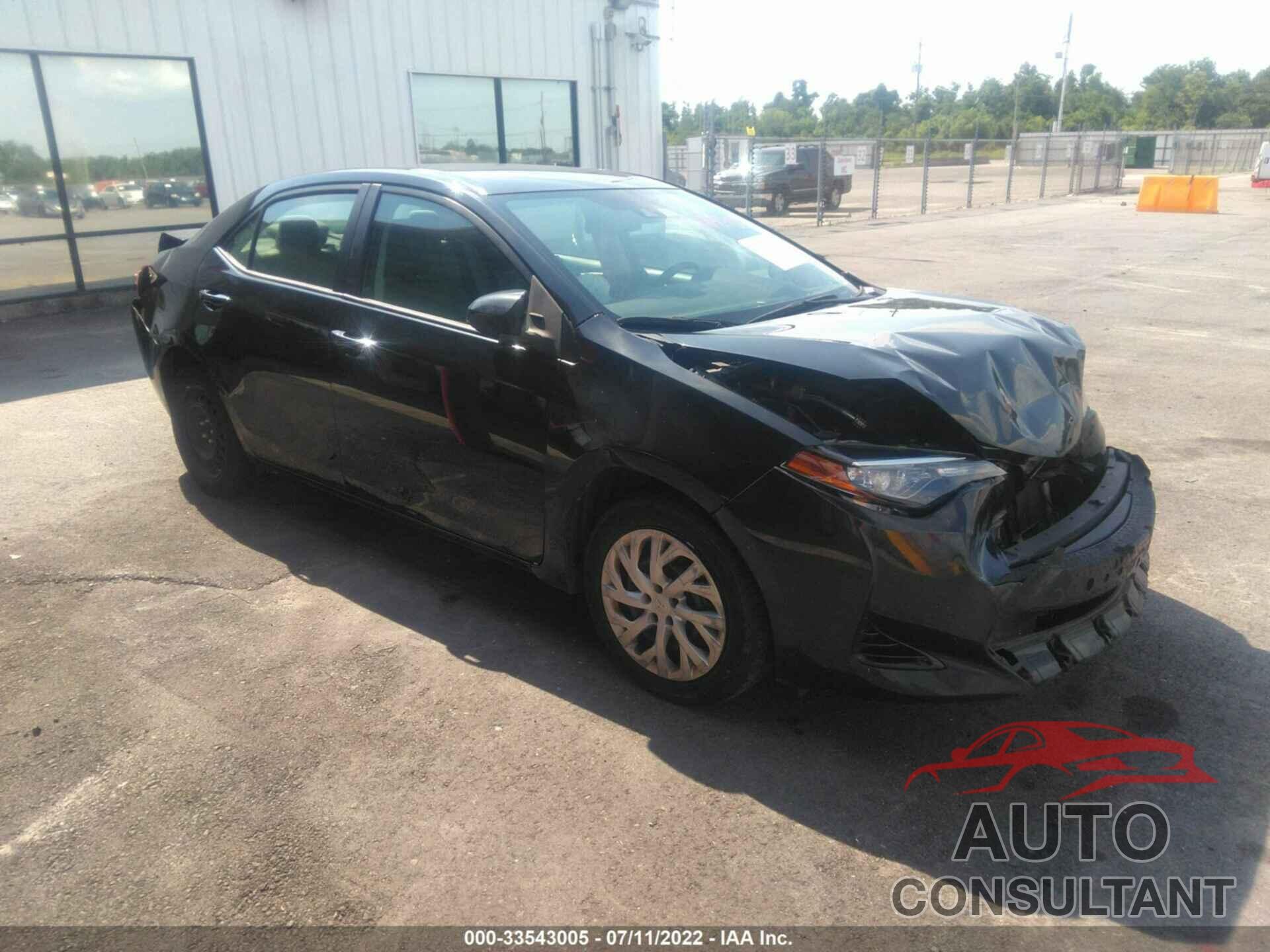 TOYOTA COROLLA 2017 - 2T1BURHE1HC772008