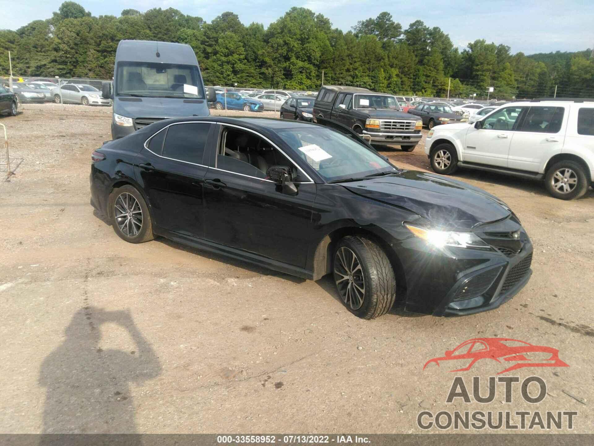 TOYOTA CAMRY 2021 - 4T1G11AK9MU610300