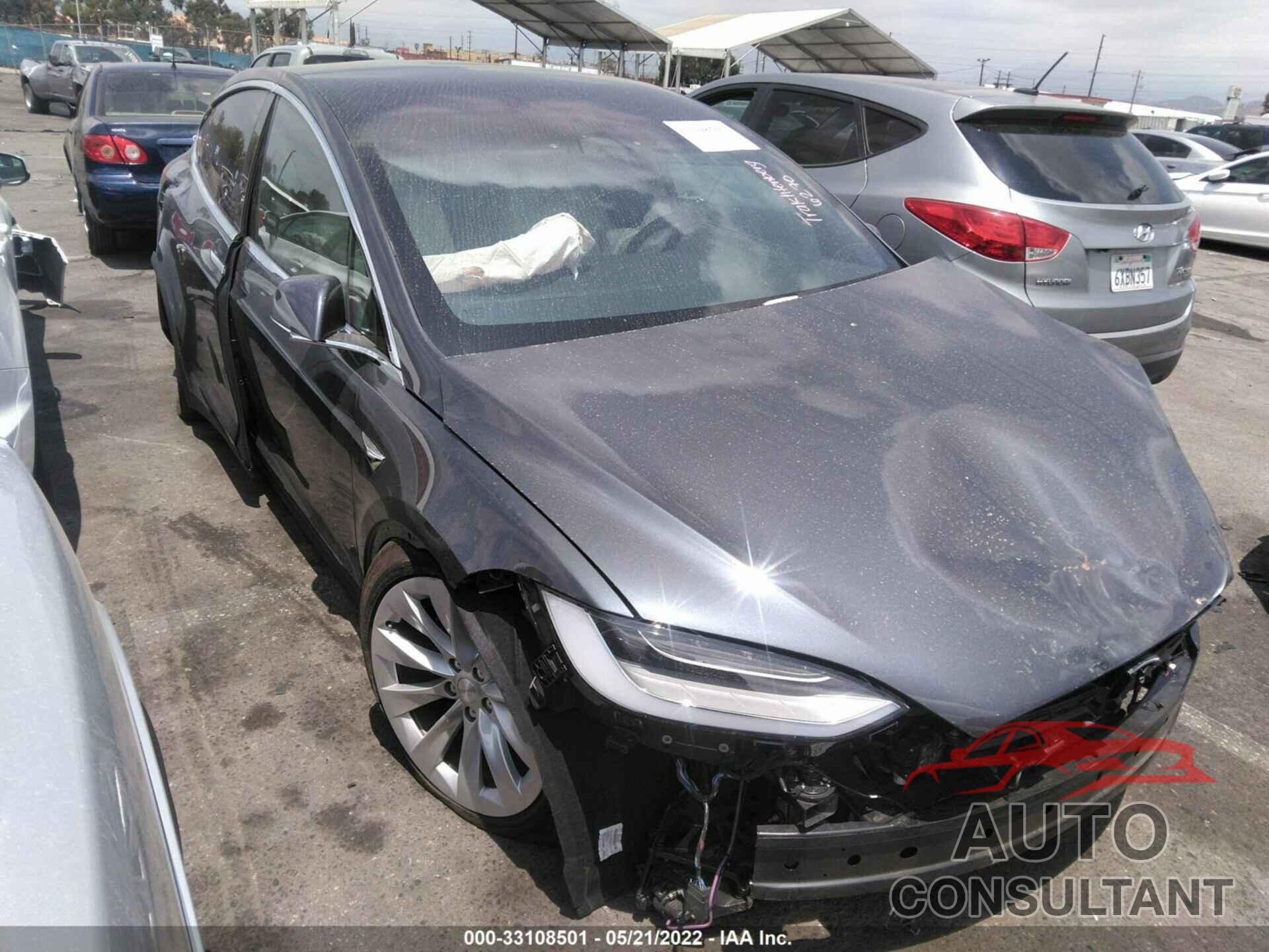 TESLA MODEL X 2020 - 5YJXCDE26LF284845