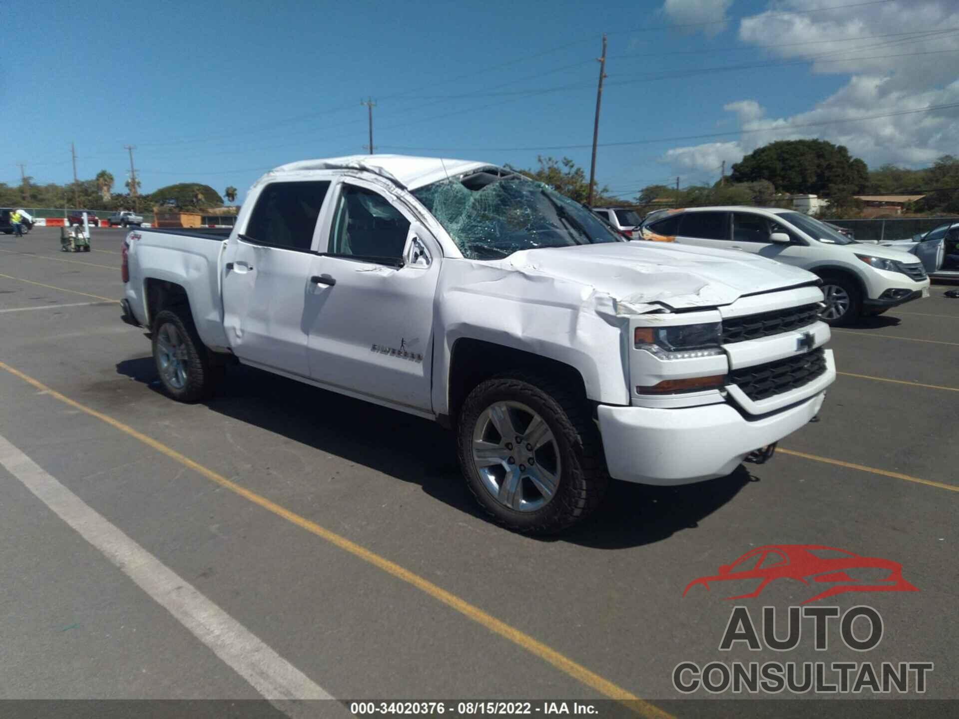CHEVROLET SILVERADO 1500 2018 - 3GCUKPEC0JG590334
