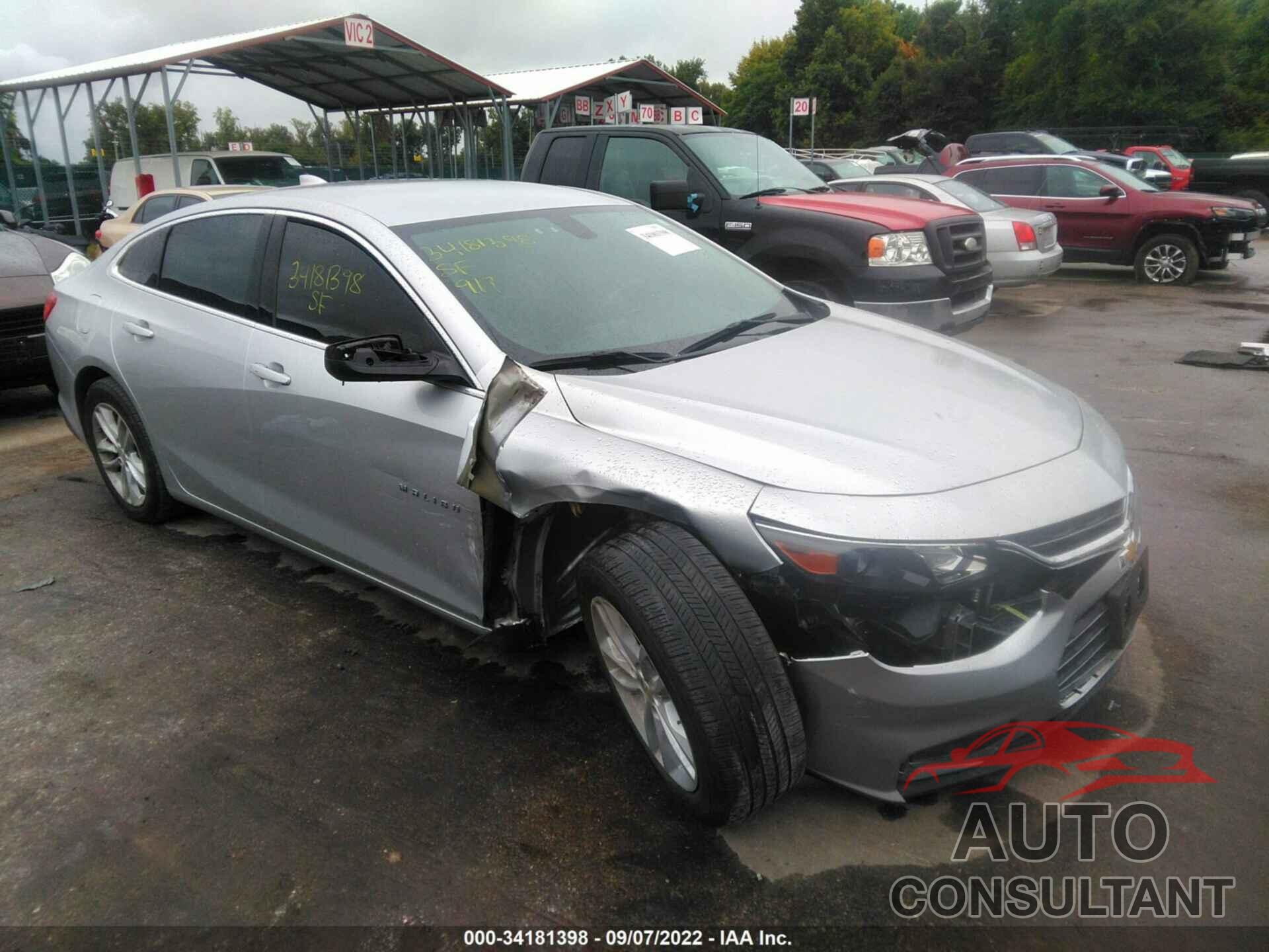 CHEVROLET MALIBU 2017 - 1G1ZE5ST3HF222305