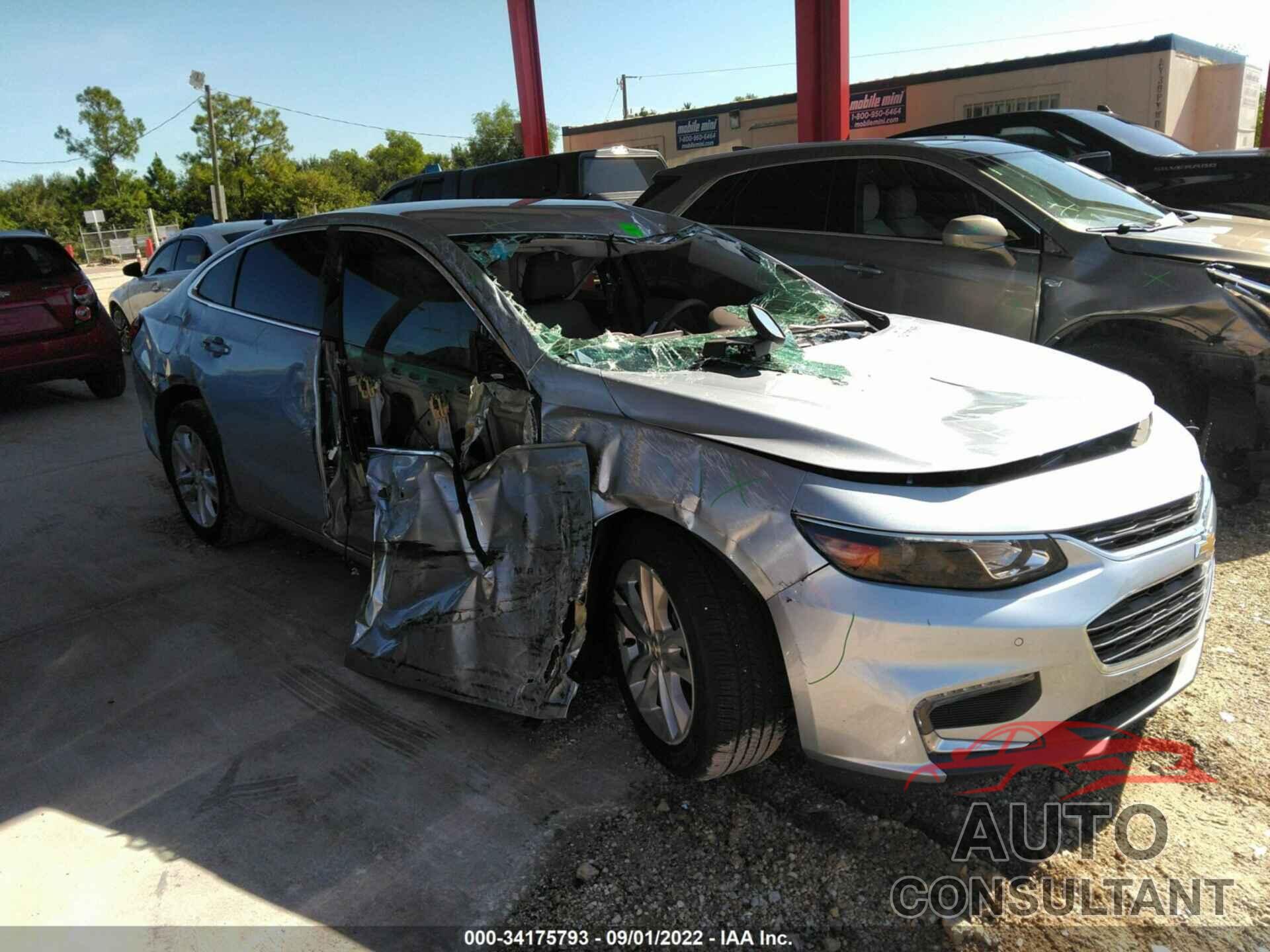 CHEVROLET MALIBU 2017 - 1G1ZE5ST1HF246537