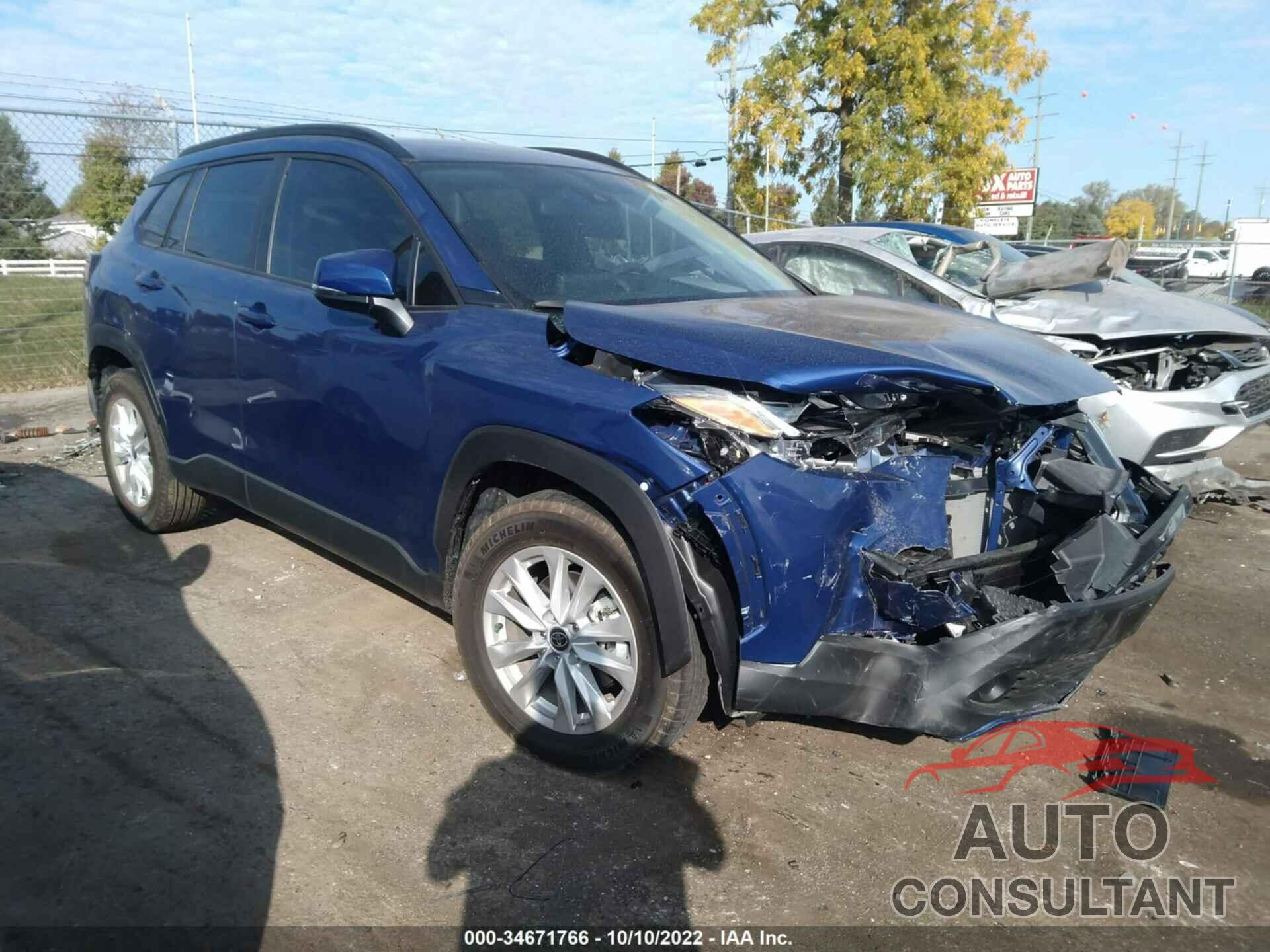 TOYOTA COROLLA CROSS 2022 - 7MUCAAAG6NV019822