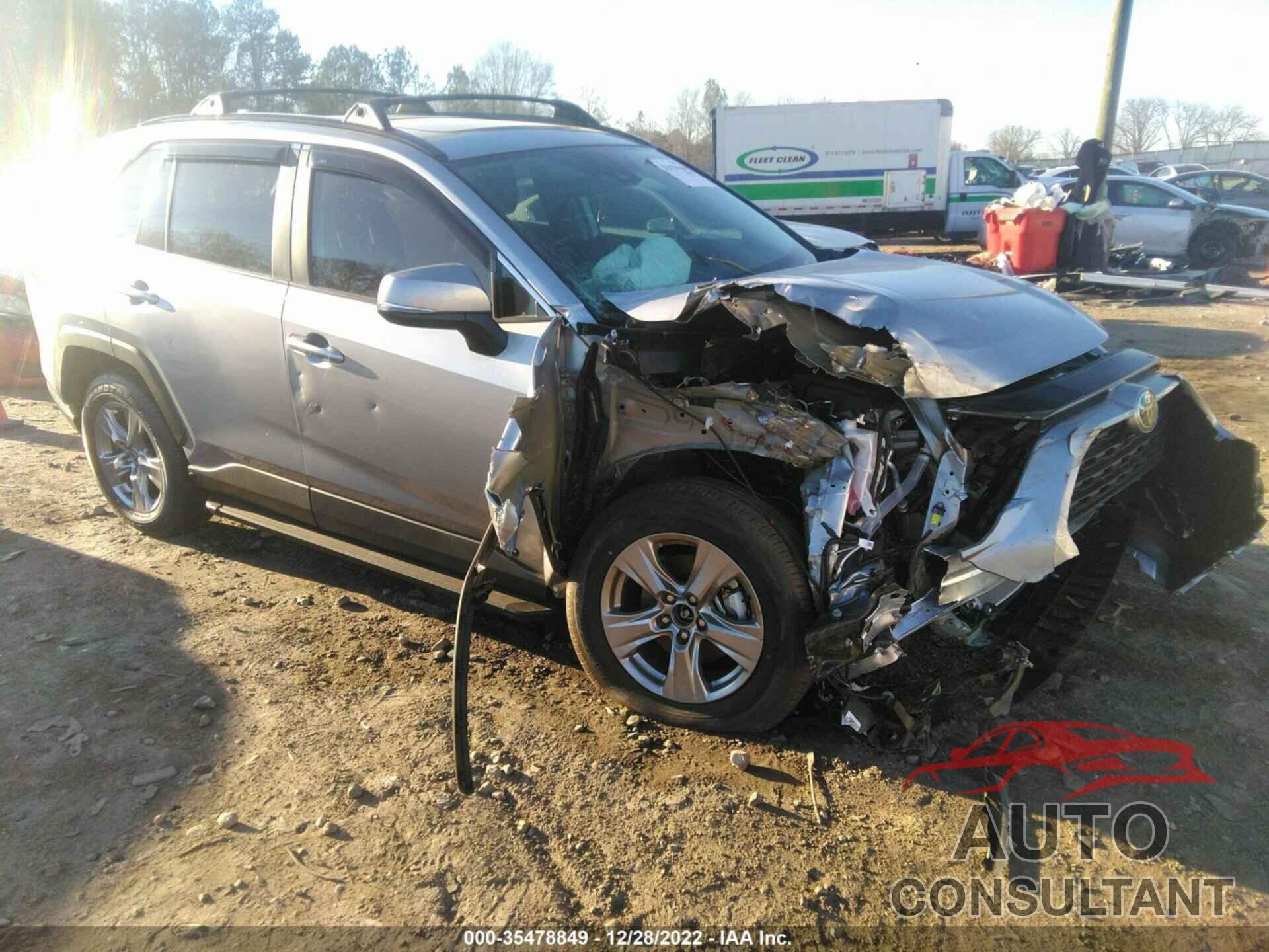 TOYOTA RAV4 2022 - 2T3W1RFVXNC209930