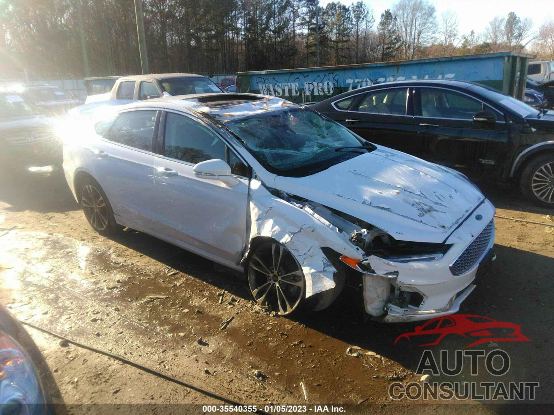 FORD FUSION 2020 - 3FA6P0D91LR118082
