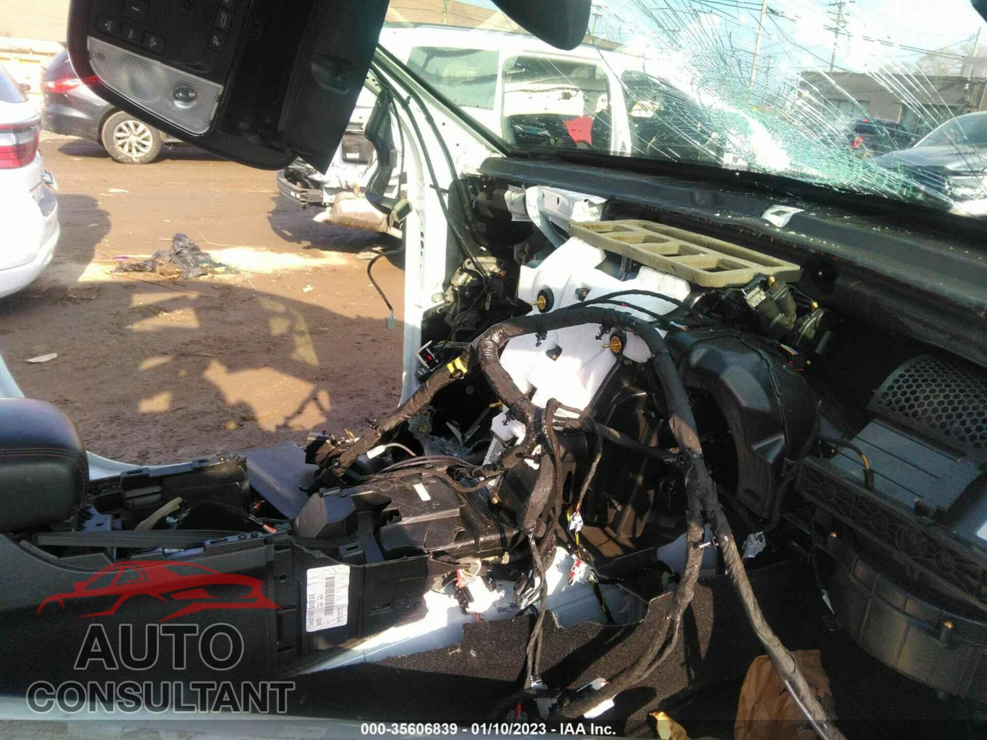 DODGE DURANGO 2021 - 1C4SDJCT0MC522737