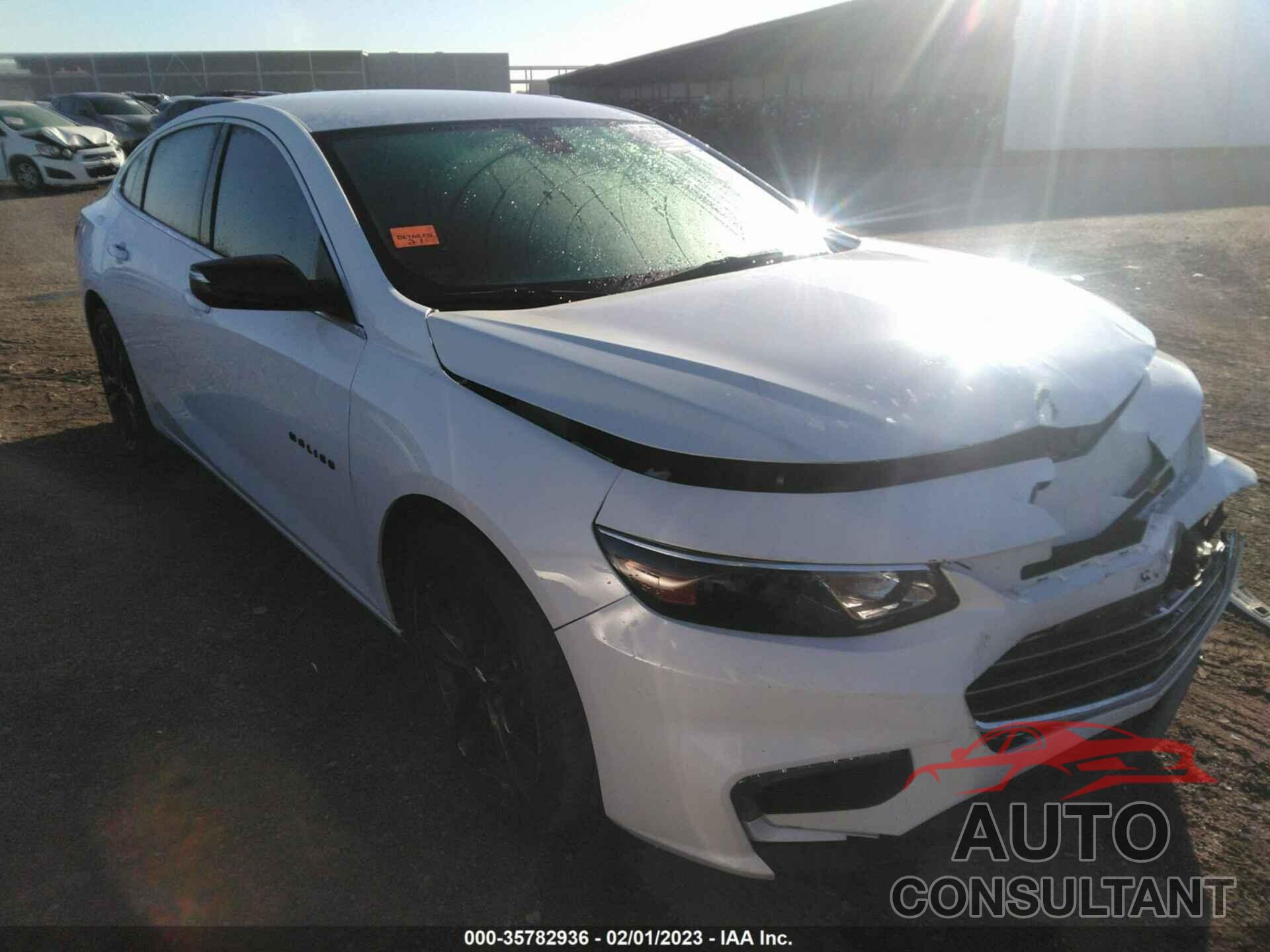 CHEVROLET MALIBU 2018 - 1G1ZD5ST2JF216861