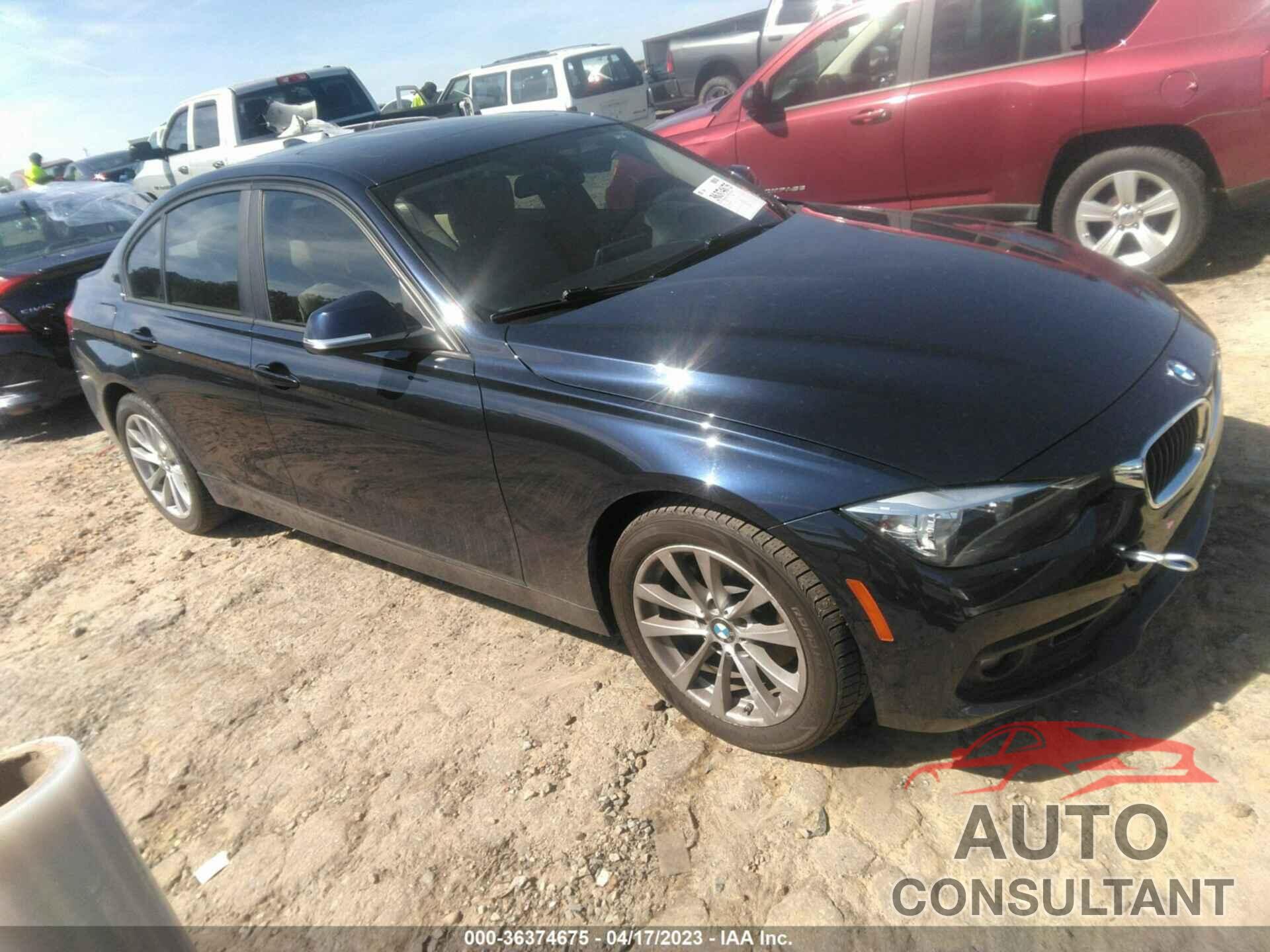 BMW 3 SERIES 2016 - WBA8A9C57GK617841