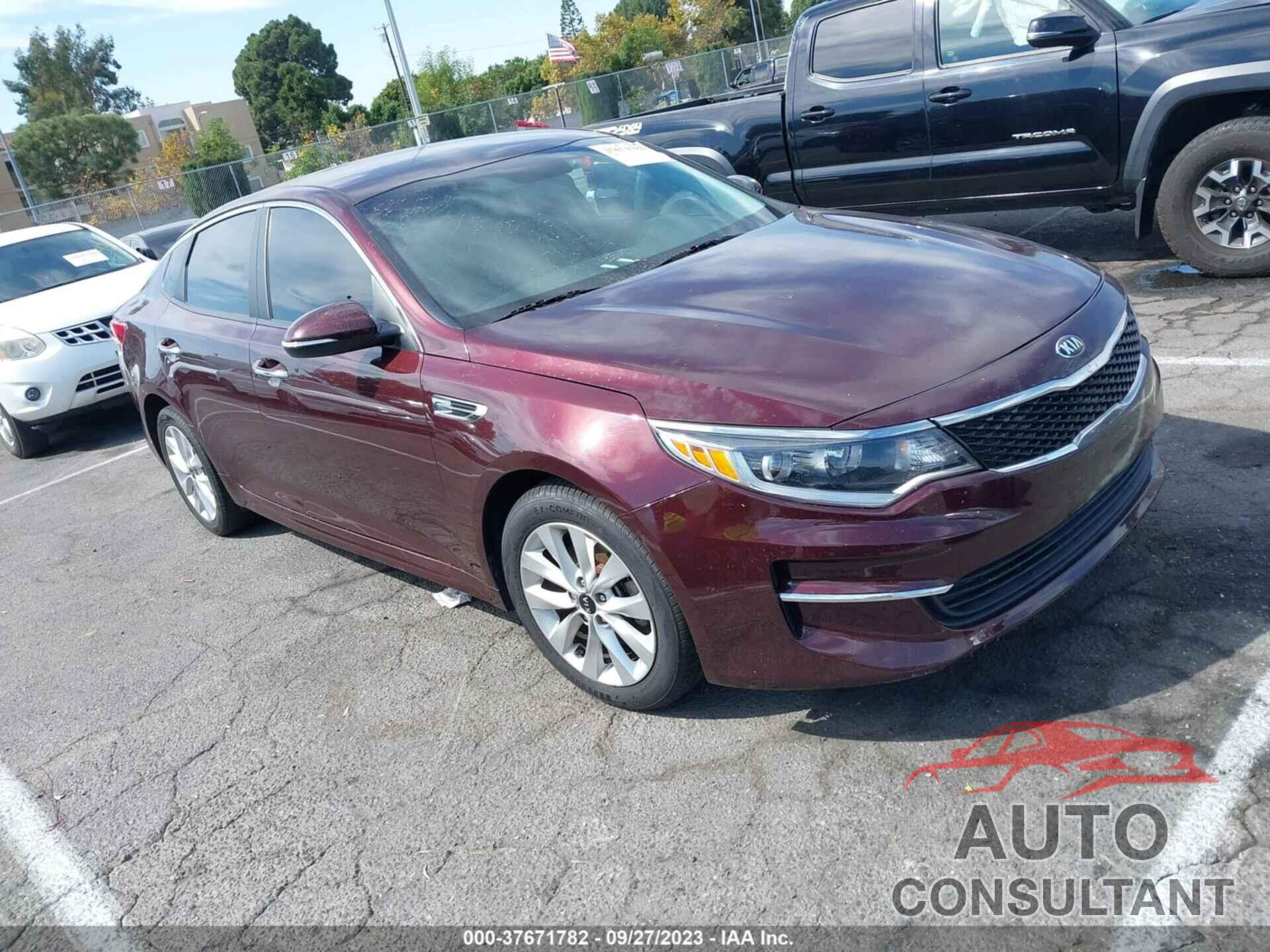 KIA OPTIMA 2018 - 5XXGT4L32JG252089