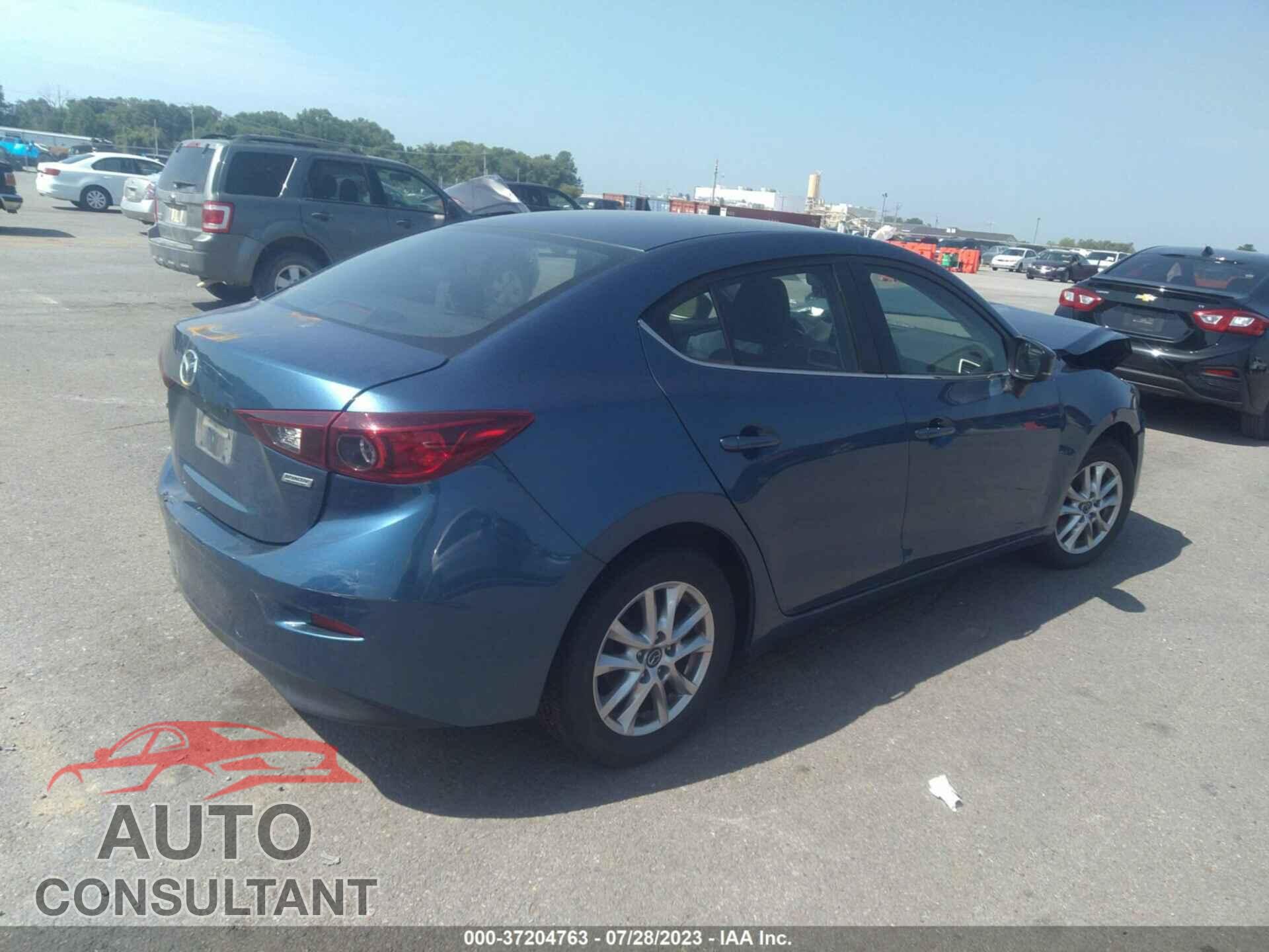 MAZDA MAZDA3 2017 - 3MZBN1U76HM115084