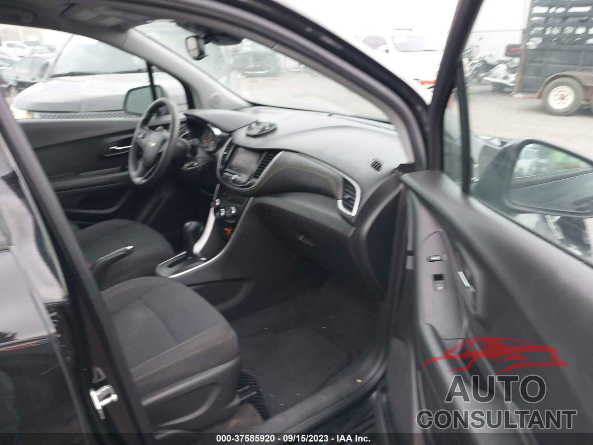 CHEVROLET TRAX 2021 - KL7CJKSB5MB314092