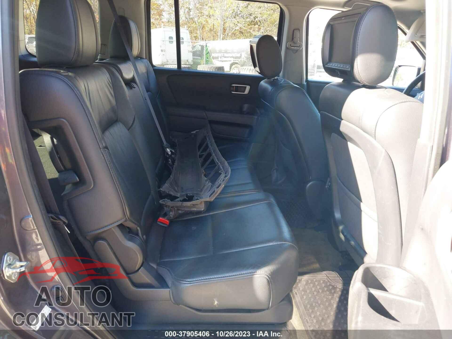 HONDA PILOT 2015 - 5FNYF4H58FB060062