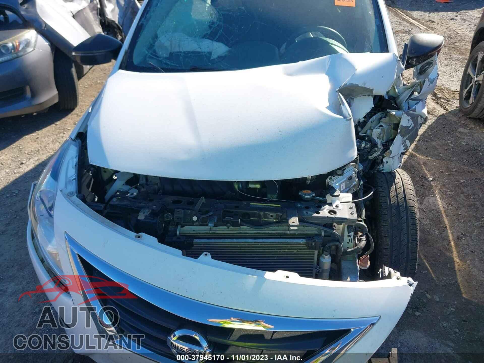 NISSAN VERSA 2017 - 3N1CN7AP3HL861242