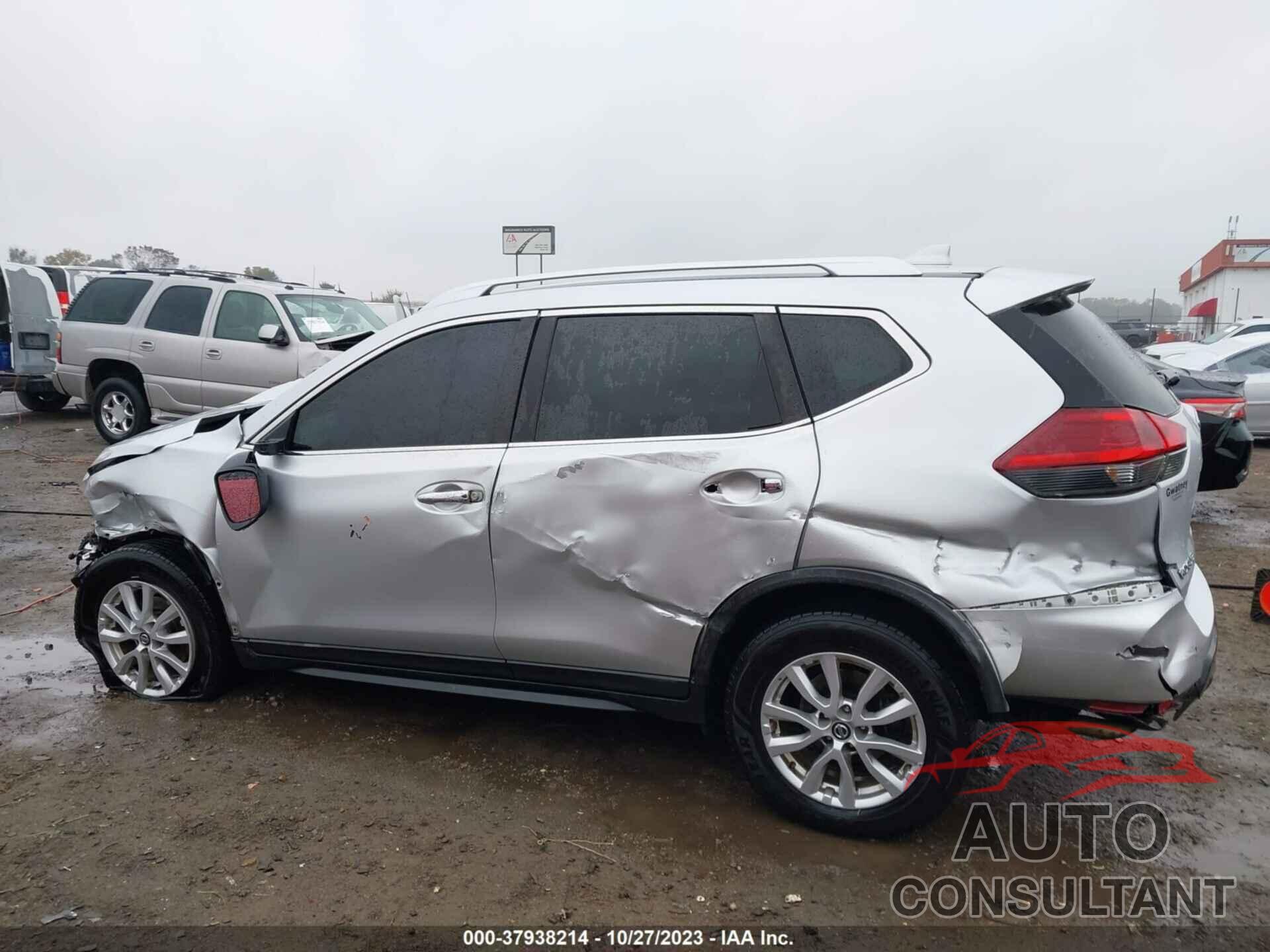 NISSAN ROGUE 2018 - KNMAT2MT2JP523735