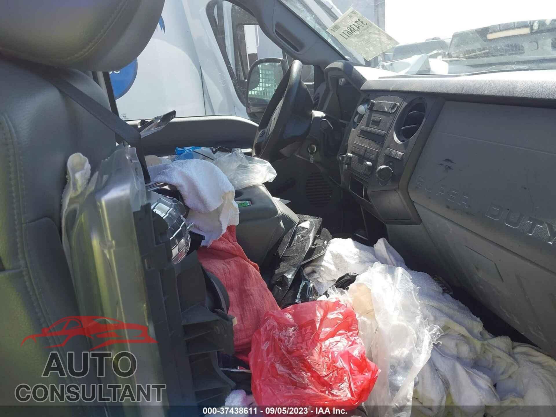 FORD F-250 2013 - 1FDBF2A60DEB65461