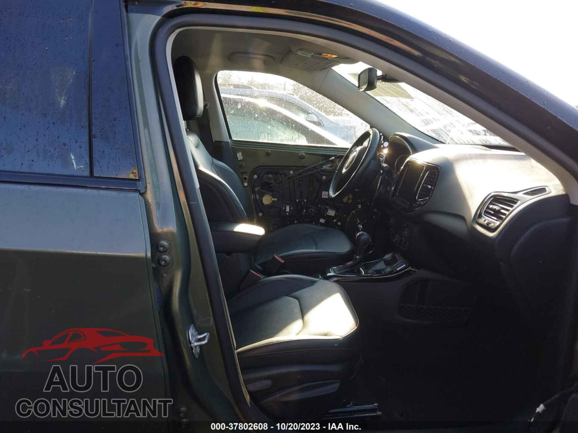 JEEP COMPASS 2020 - 3C4NJDCB6LT251393