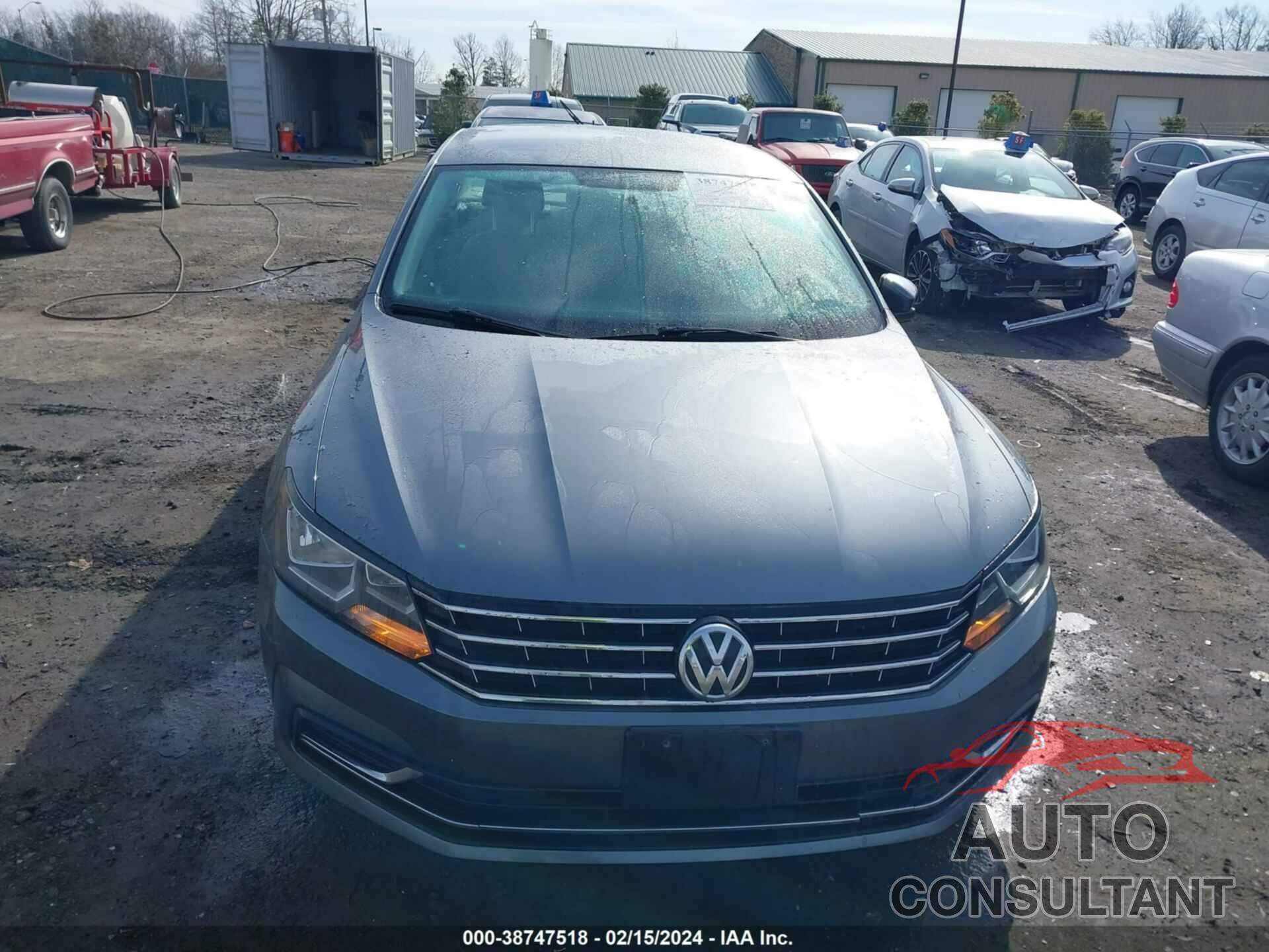 VOLKSWAGEN PASSAT 2016 - 1VWAT7A31GC052000