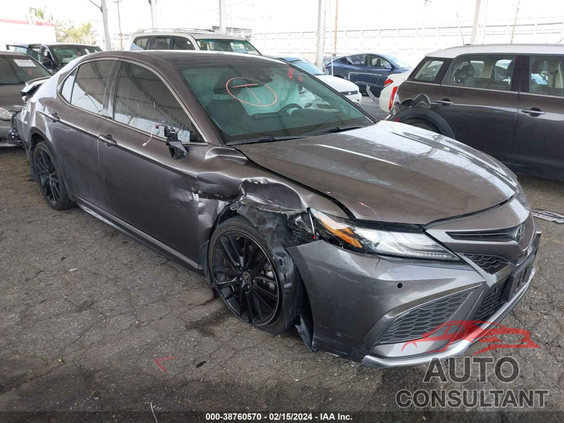TOYOTA CAMRY 2021 - 4T1KZ1AK0MU052968