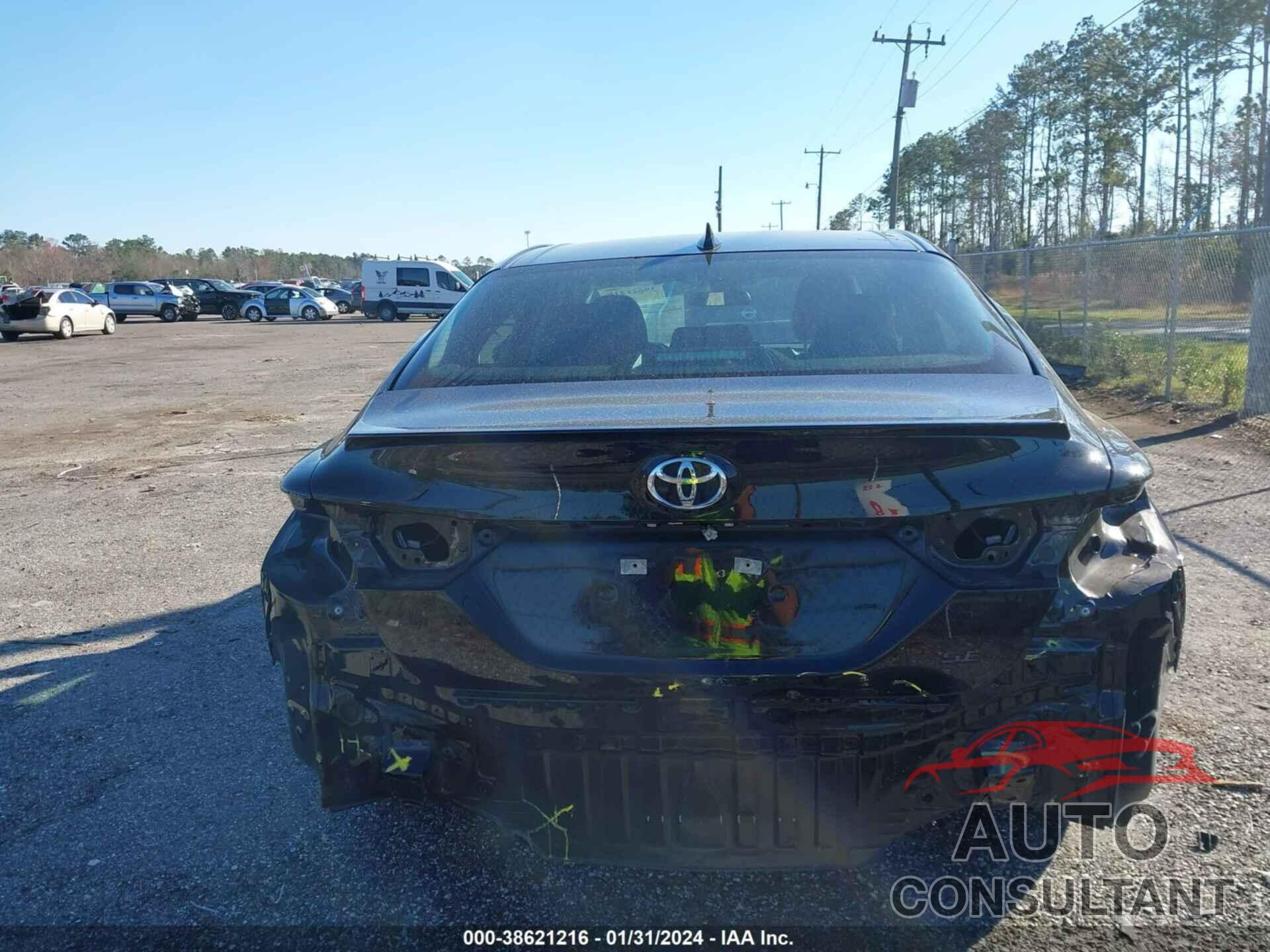 TOYOTA CAMRY 2023 - 4T1G11AK8PU749550