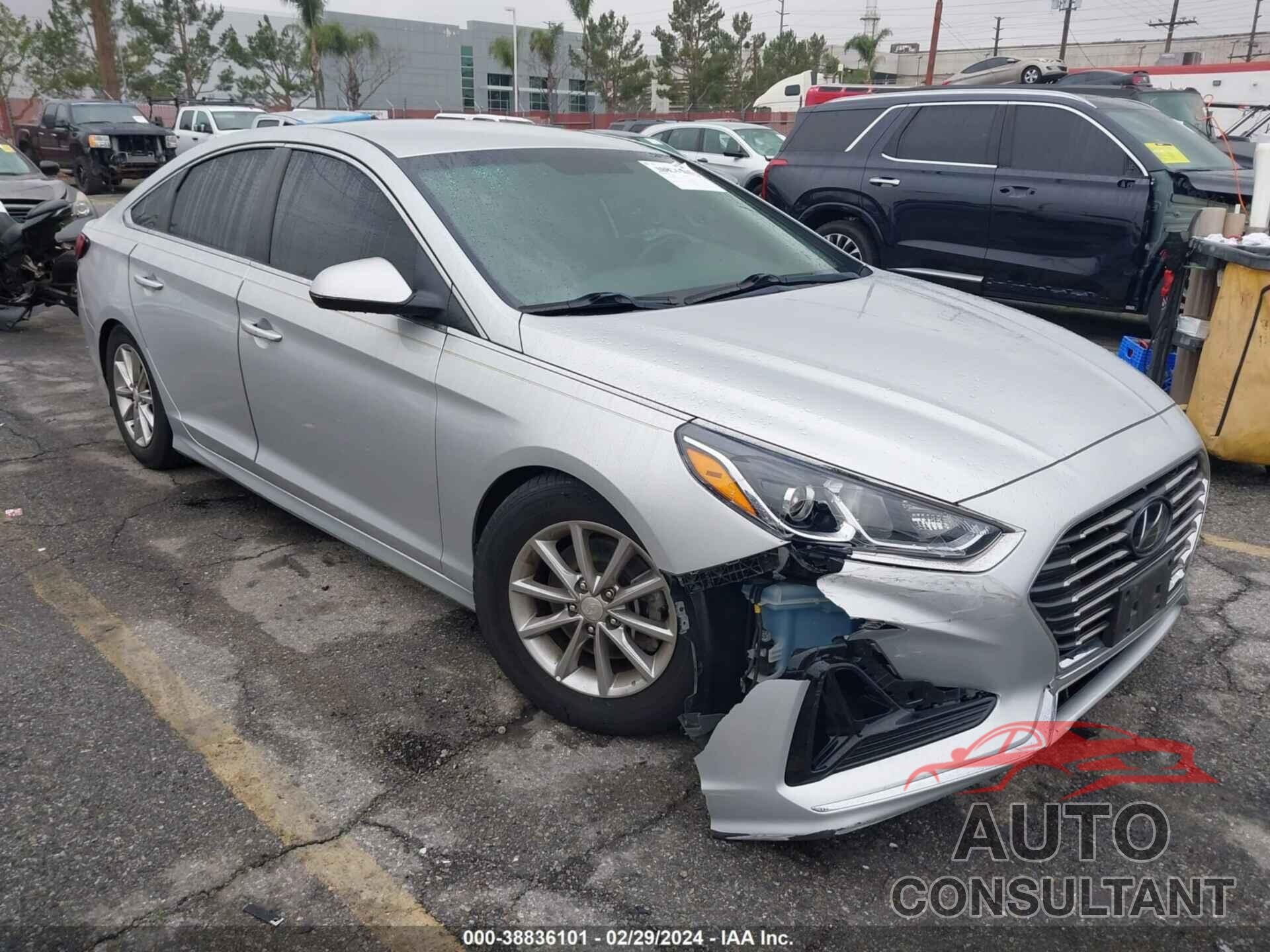 HYUNDAI SONATA 2018 - 5NPE24AF4JH705141